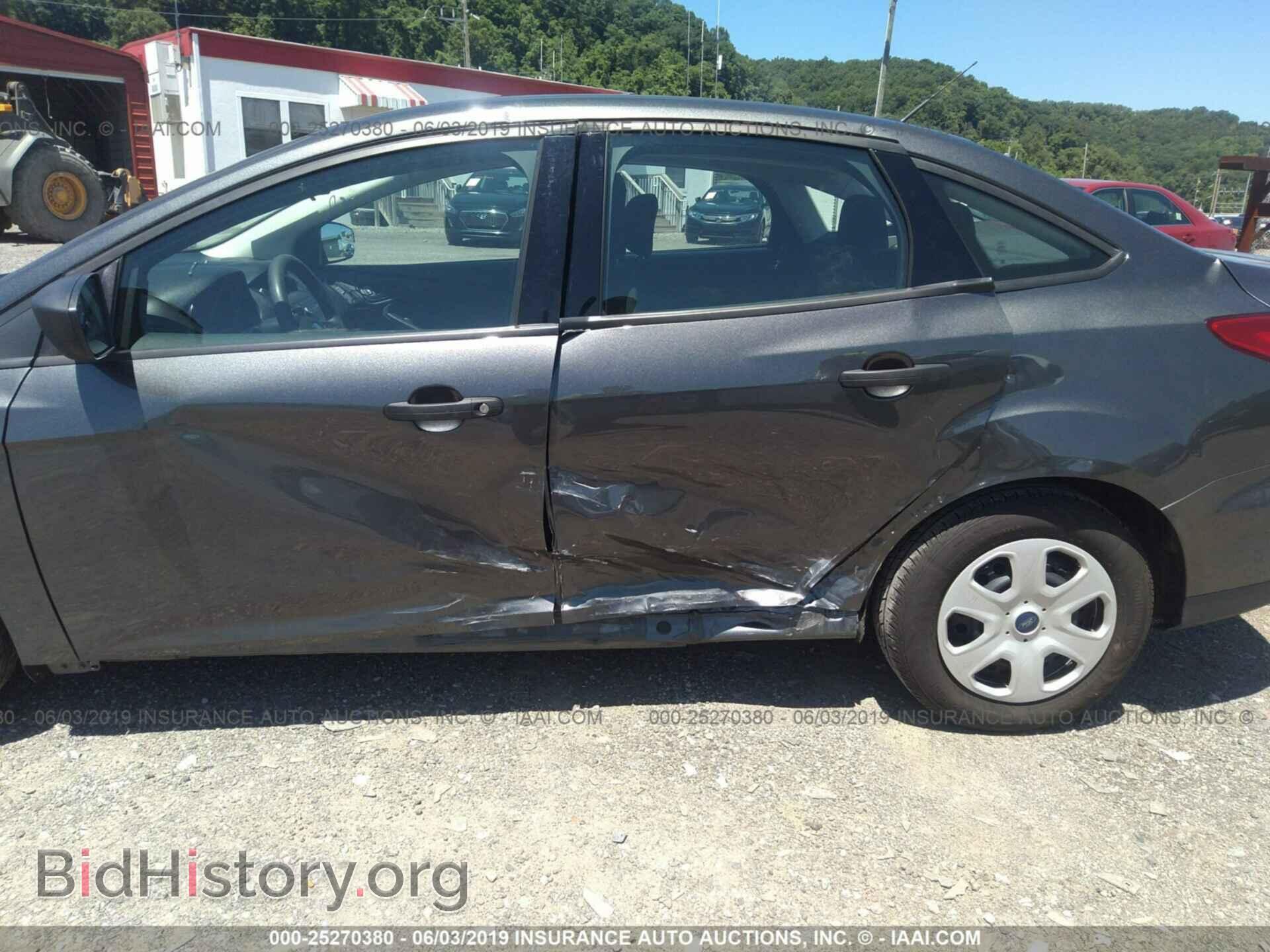 2018 FORD FOCUS - VIN: 1FADP3E28JL215687 - Фото 6
