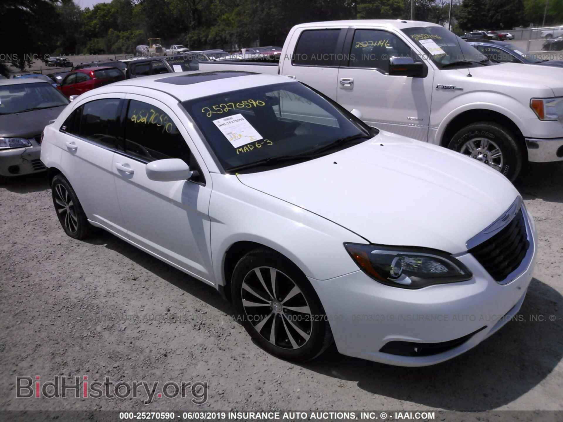 Фотография 1C3BC8FG9BN612694 - CHRYSLER 200 2011