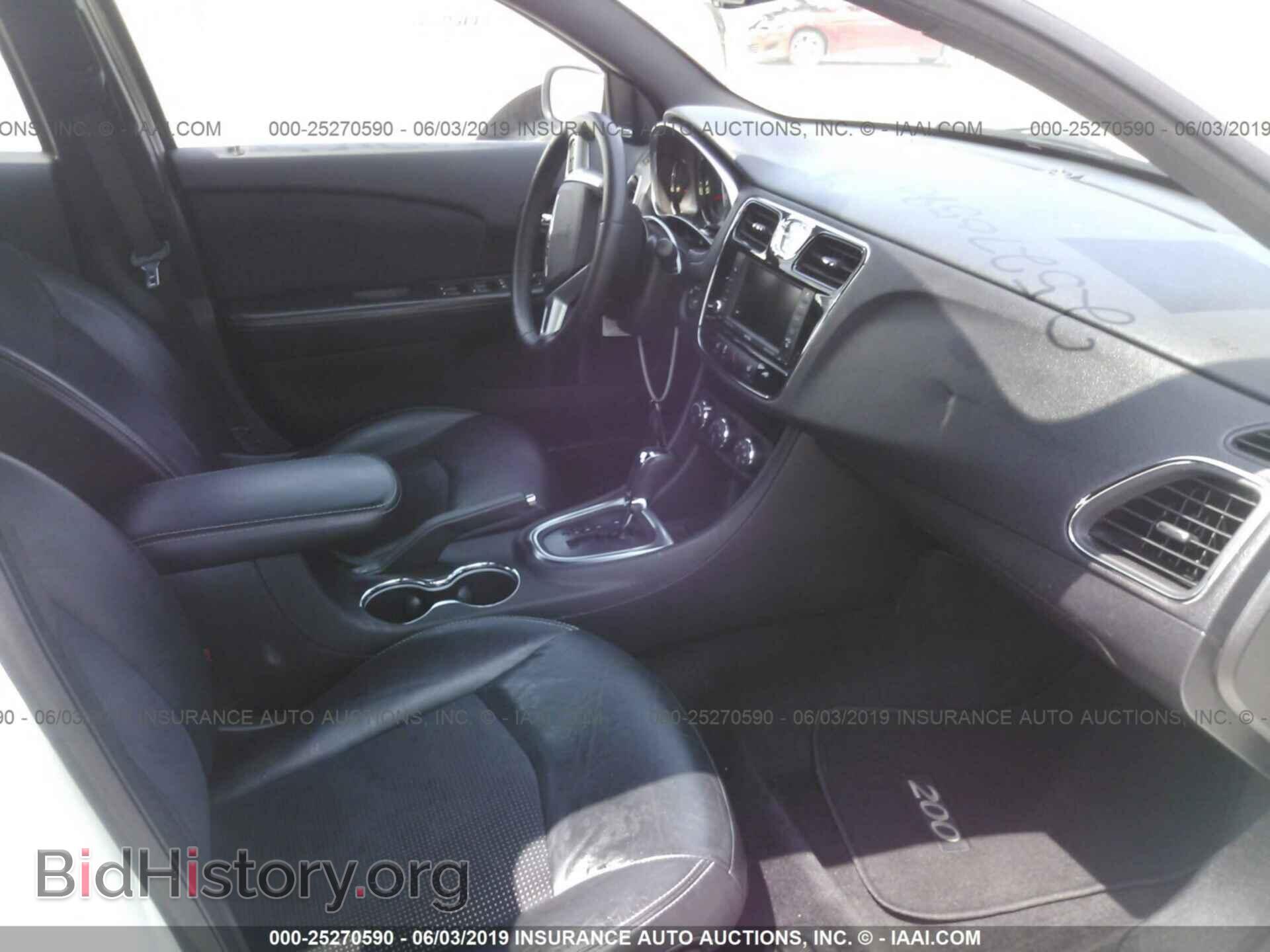 2011 CHRYSLER 200 - VIN: 1C3BC8FG9BN612694 - Фото 5