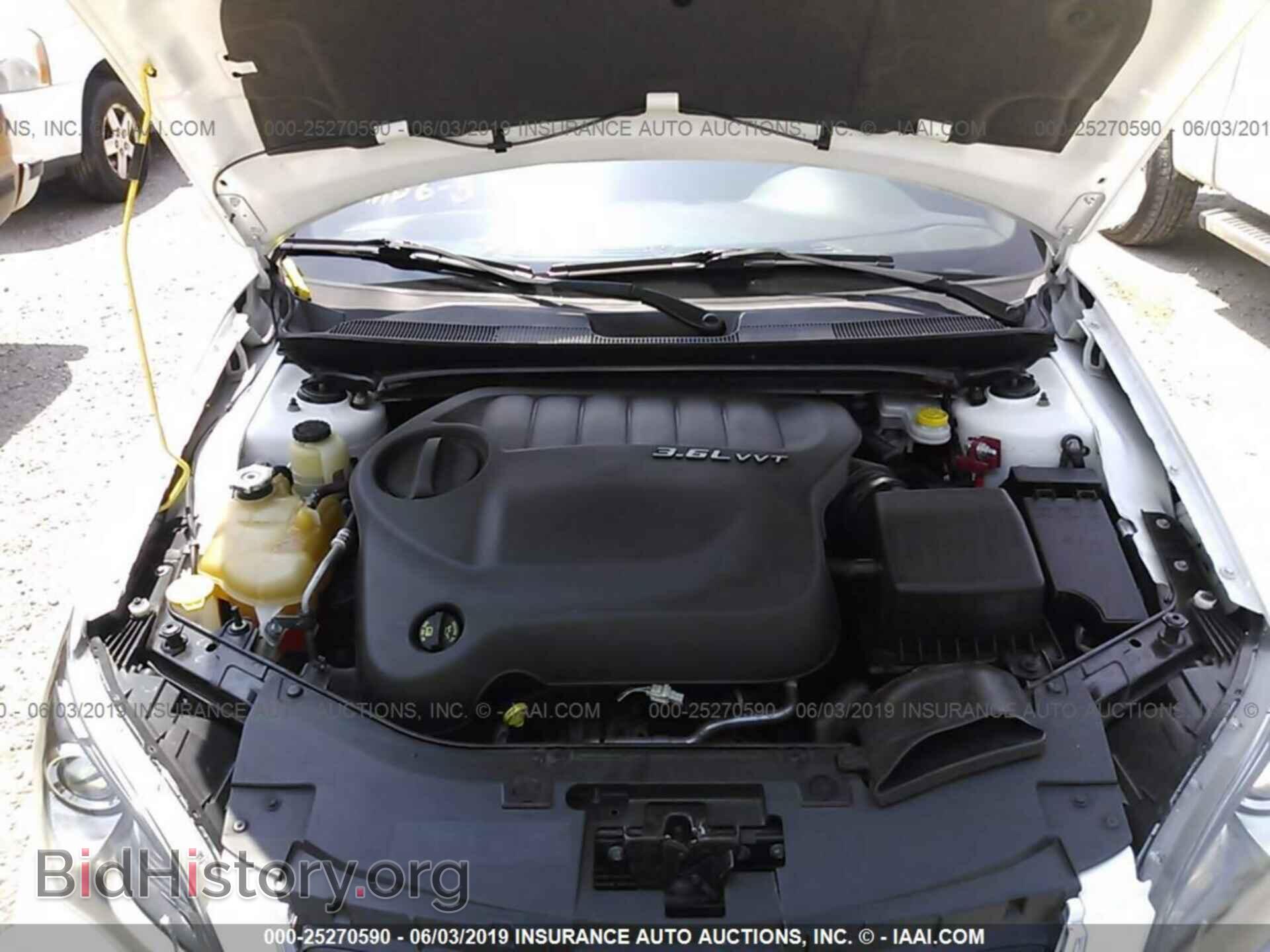 2011 CHRYSLER 200 - VIN: 1C3BC8FG9BN612694 - Фото 10