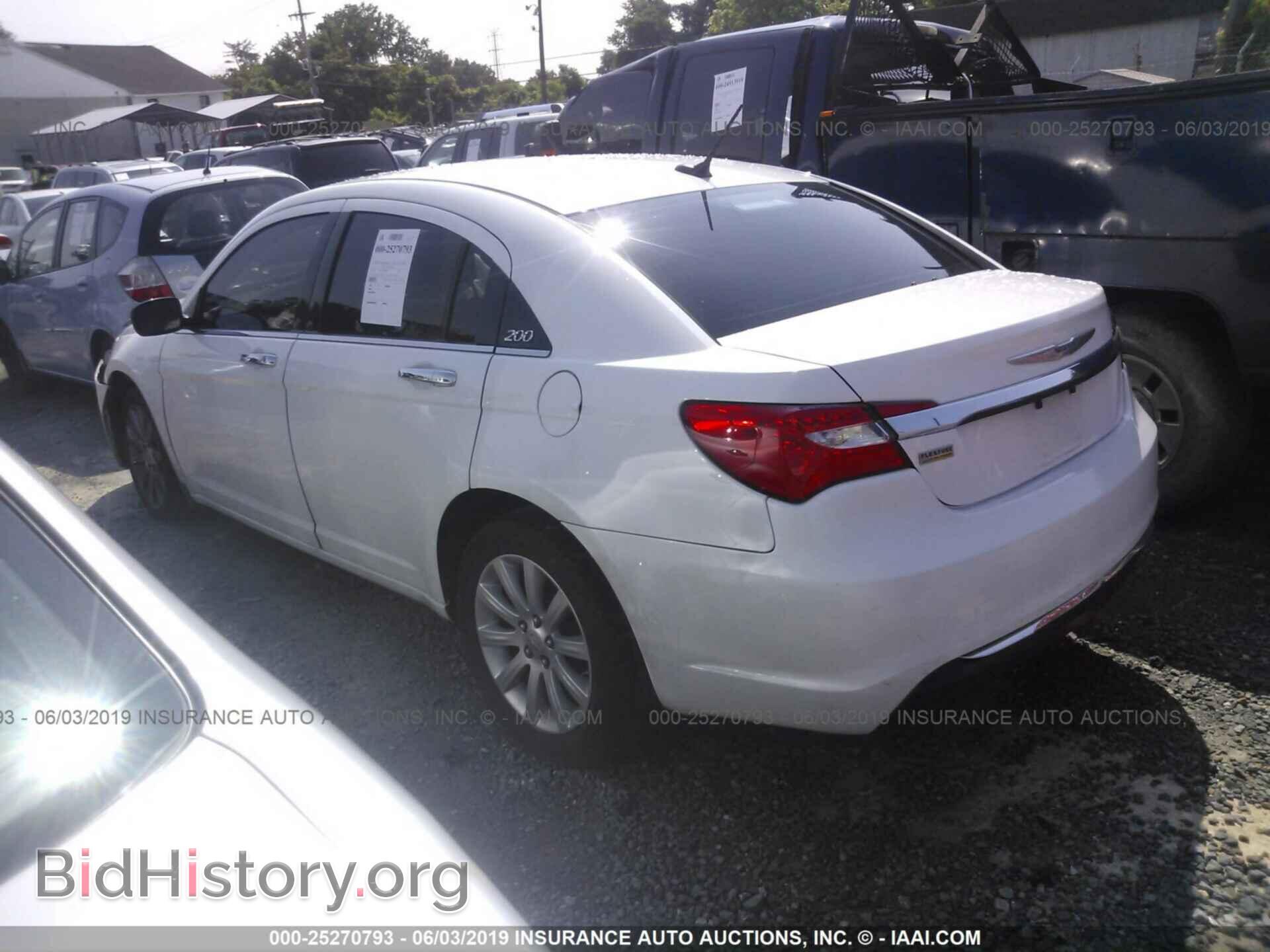 2013 CHRYSLER 200 - VIN: 1C3CCBCG7DN521786 - Photo 3