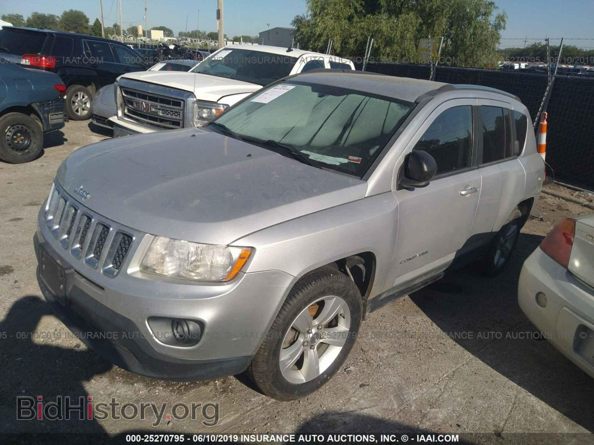 2011 JEEP COMPASS - VIN: 1J4NF1FB3BD234805 - Фото 2