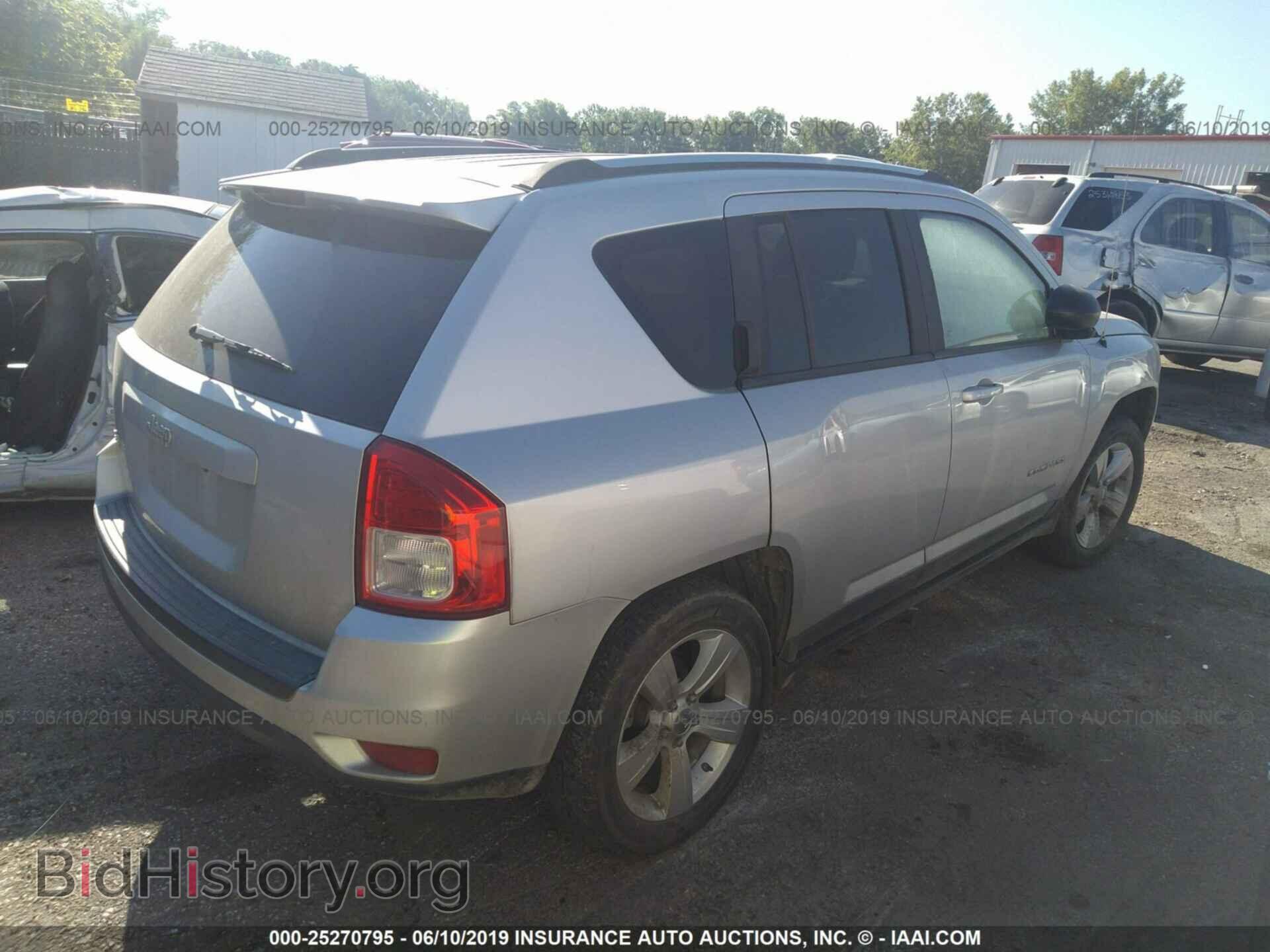 2011 JEEP COMPASS - VIN: 1J4NF1FB3BD234805 - Фото 4