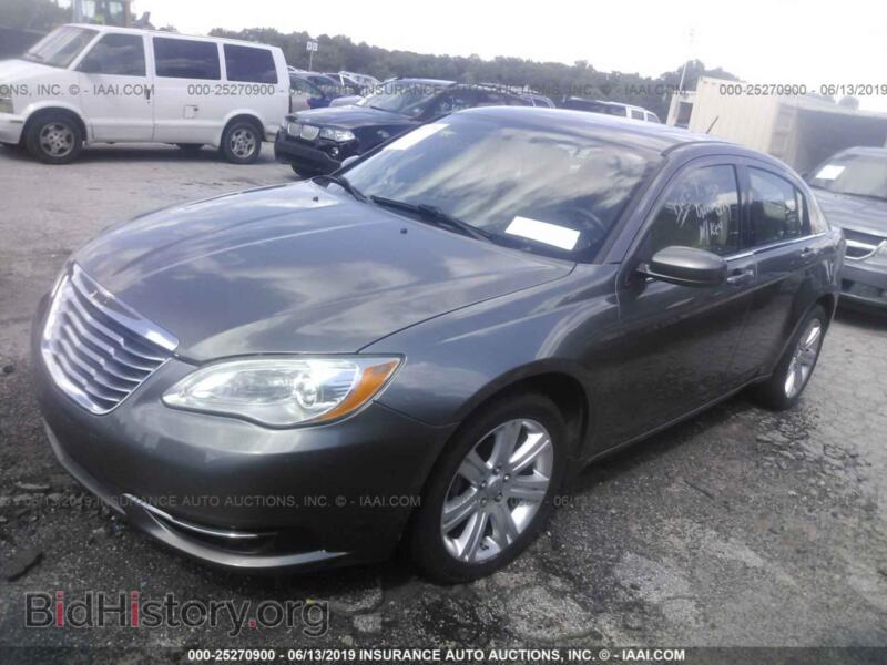 2012 Chrysler 200 (VIN 1C3CCBBG8CN242119) — фото 2 из 10