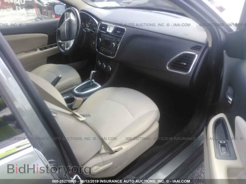2012 Chrysler 200 (VIN 1C3CCBBG8CN242119) — фото 5 из 10