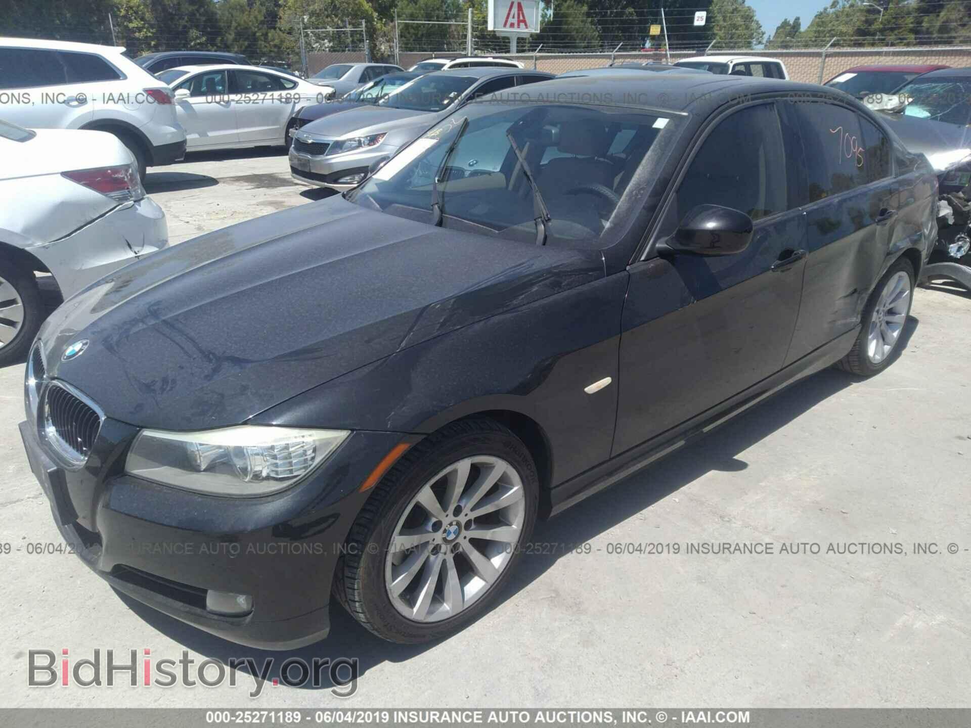 2011 BMW 328 - VIN: WBAPH7C5XBE130619 - Фото 2