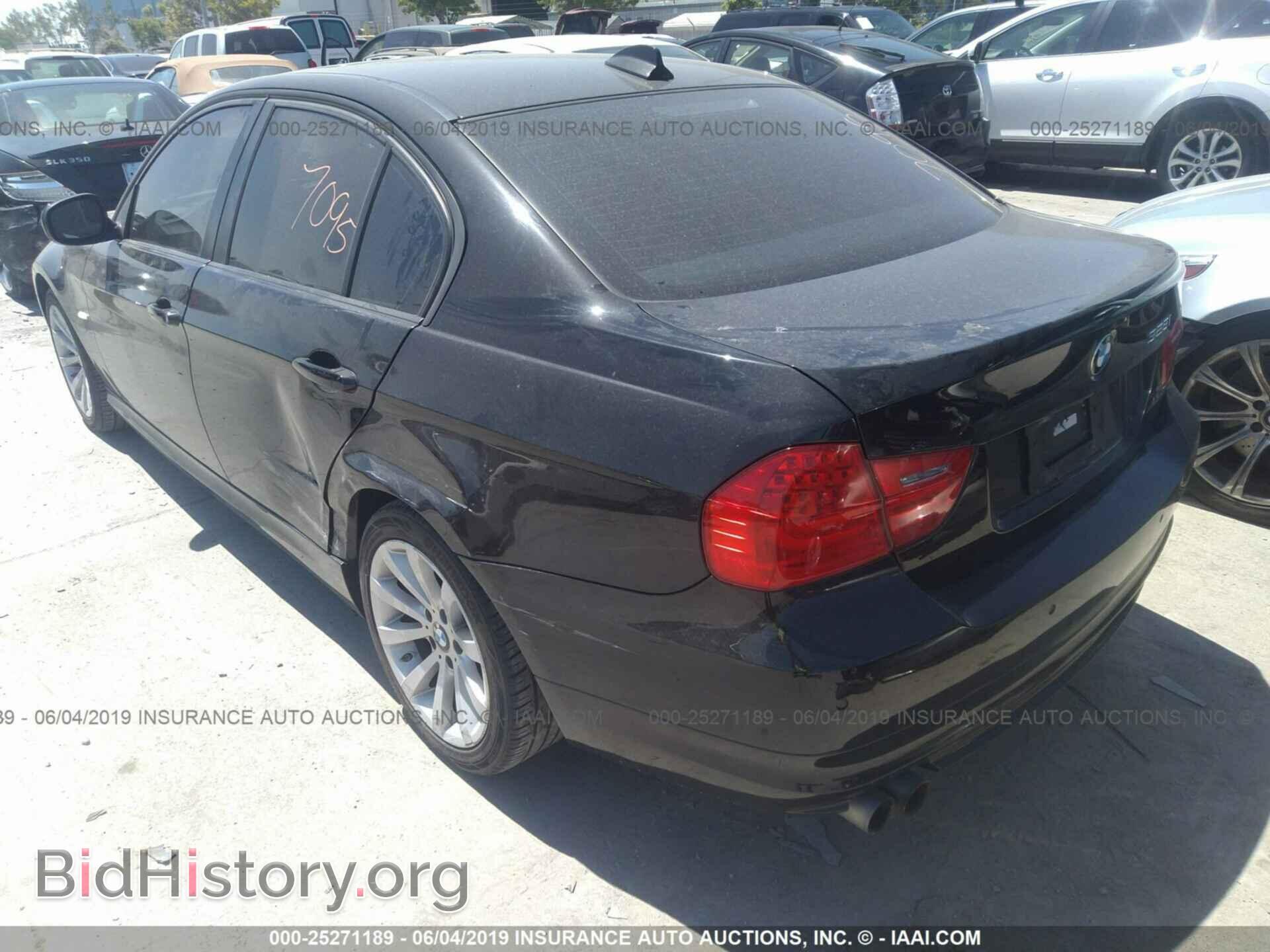 2011 BMW 328 - VIN: WBAPH7C5XBE130619 - Фото 3
