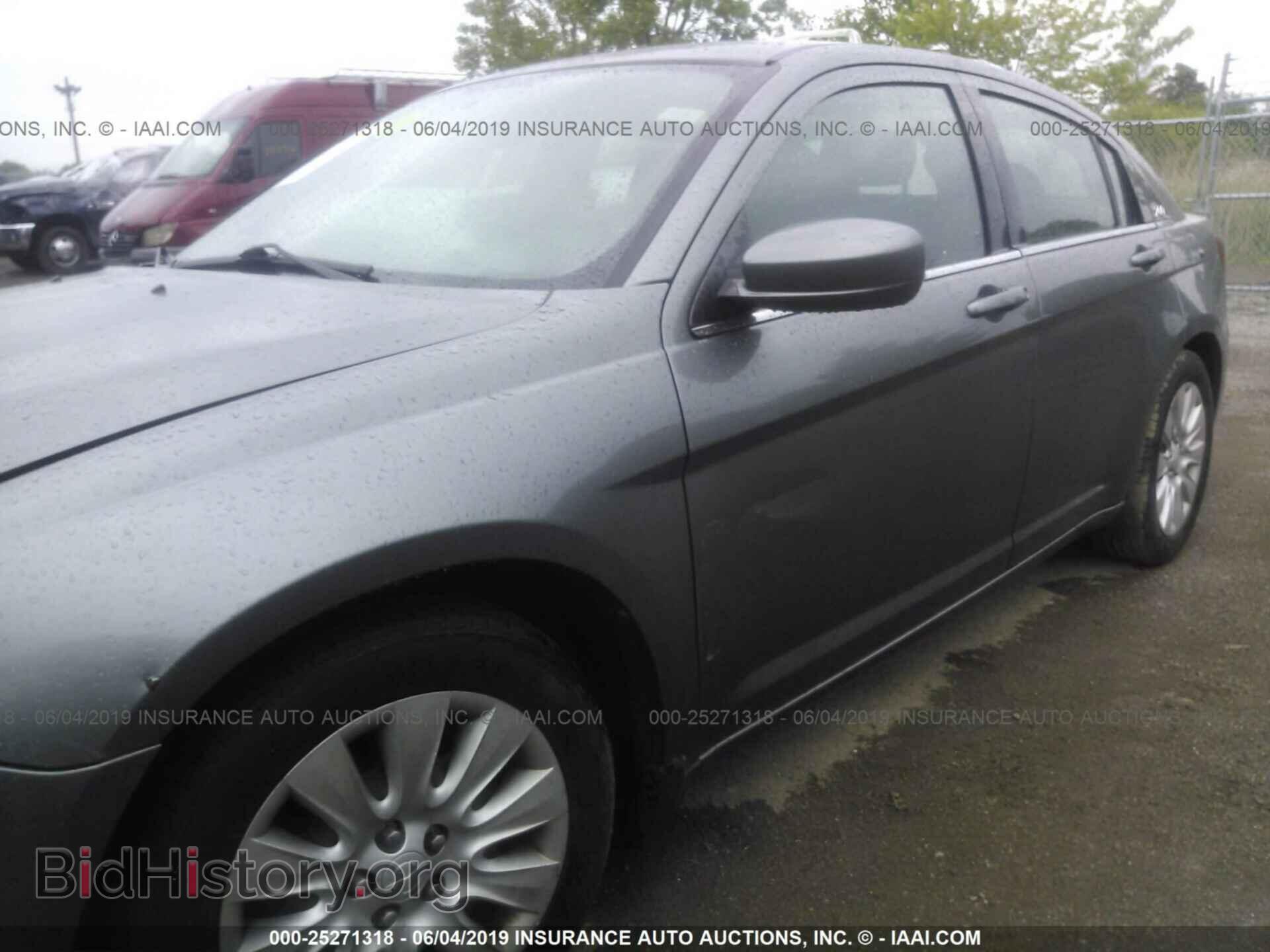 2013 CHRYSLER 200 - VIN: 1C3CCBAG8DN729310 - Фото 6