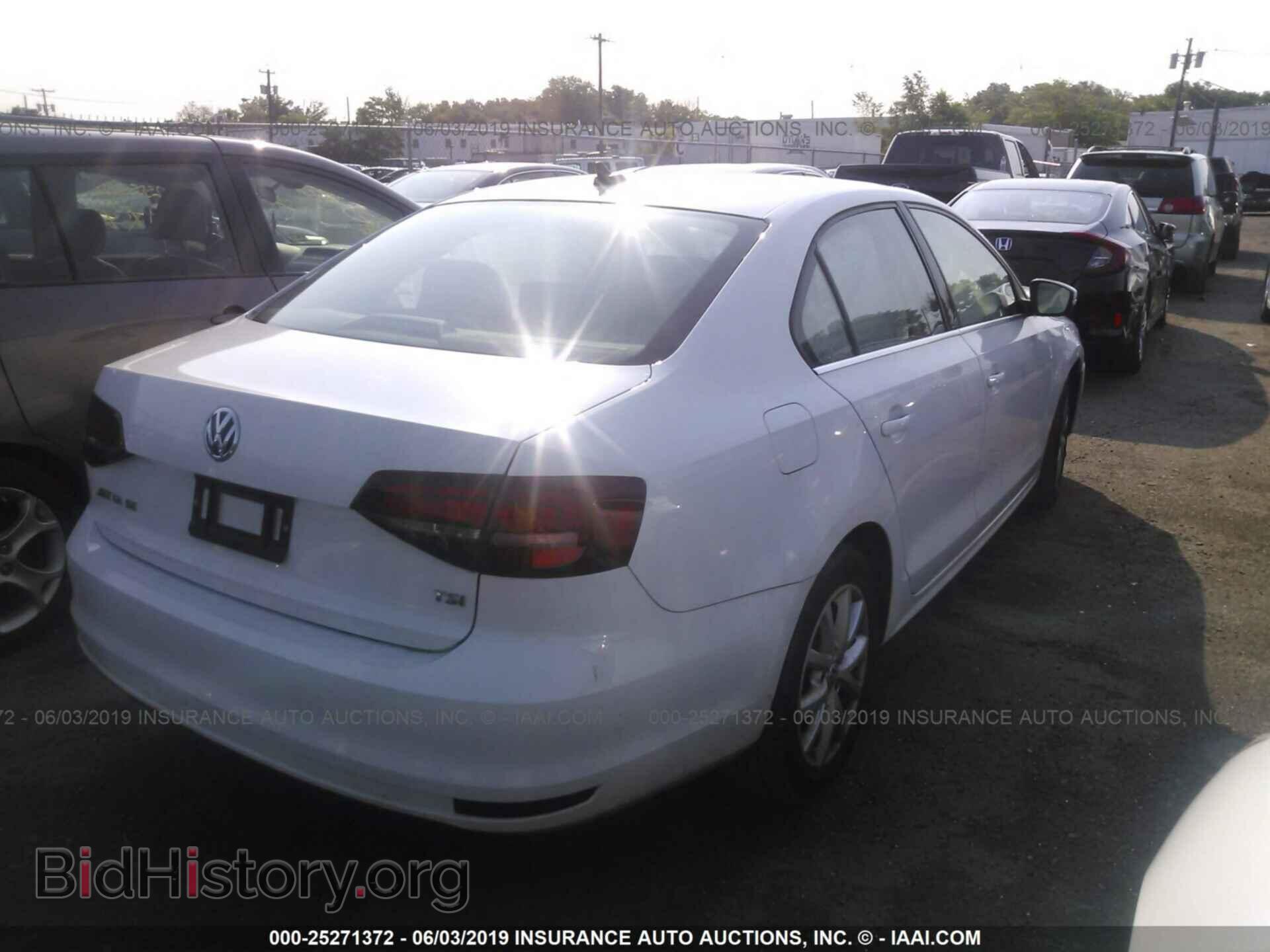 2017 VOLKSWAGEN JETTA - VIN: 3VWDB7AJXHM308357 - Фото 4