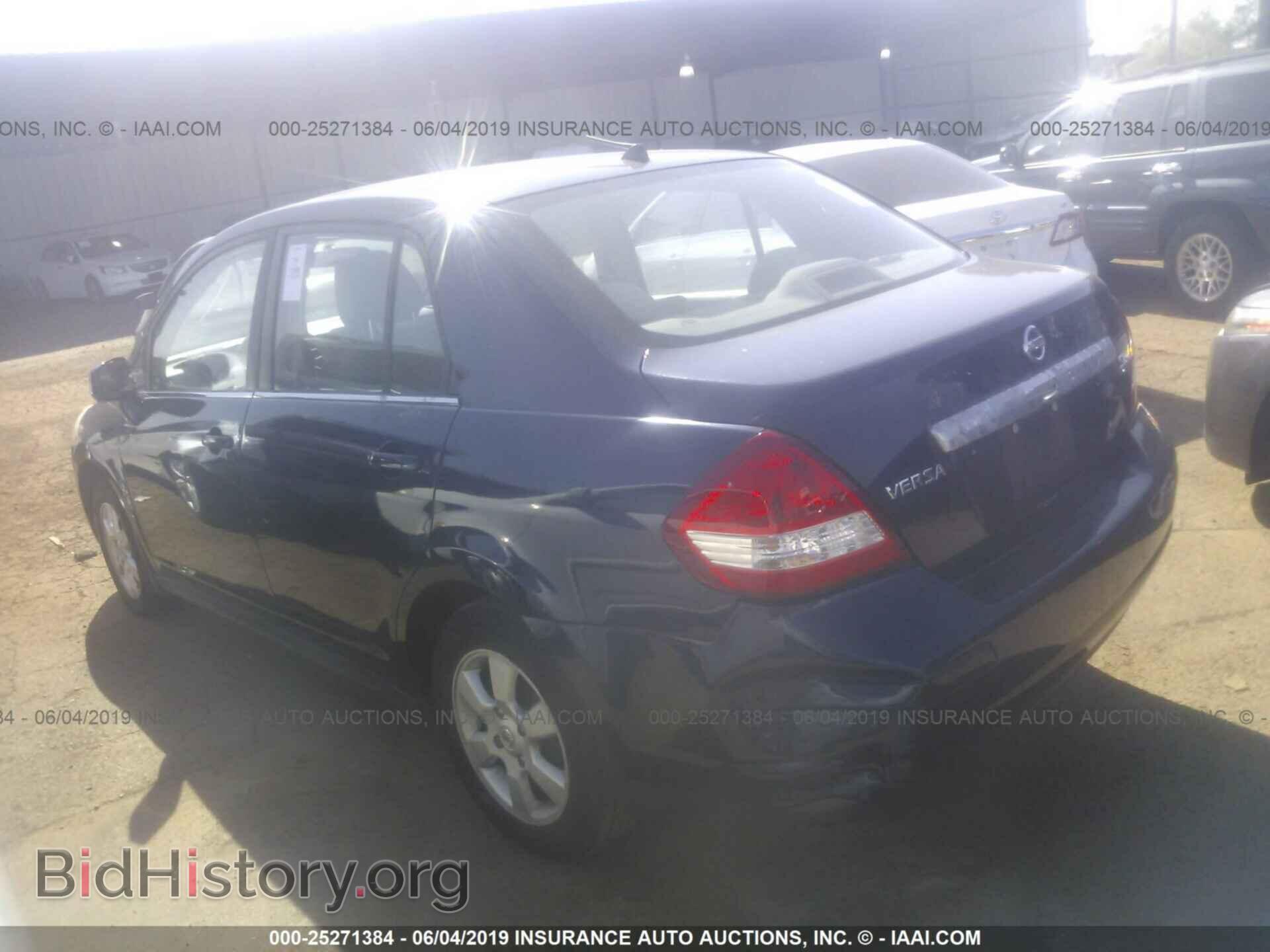 2007 NISSAN VERSA - VIN: 3N1BC11E47L406847 - Фото 3