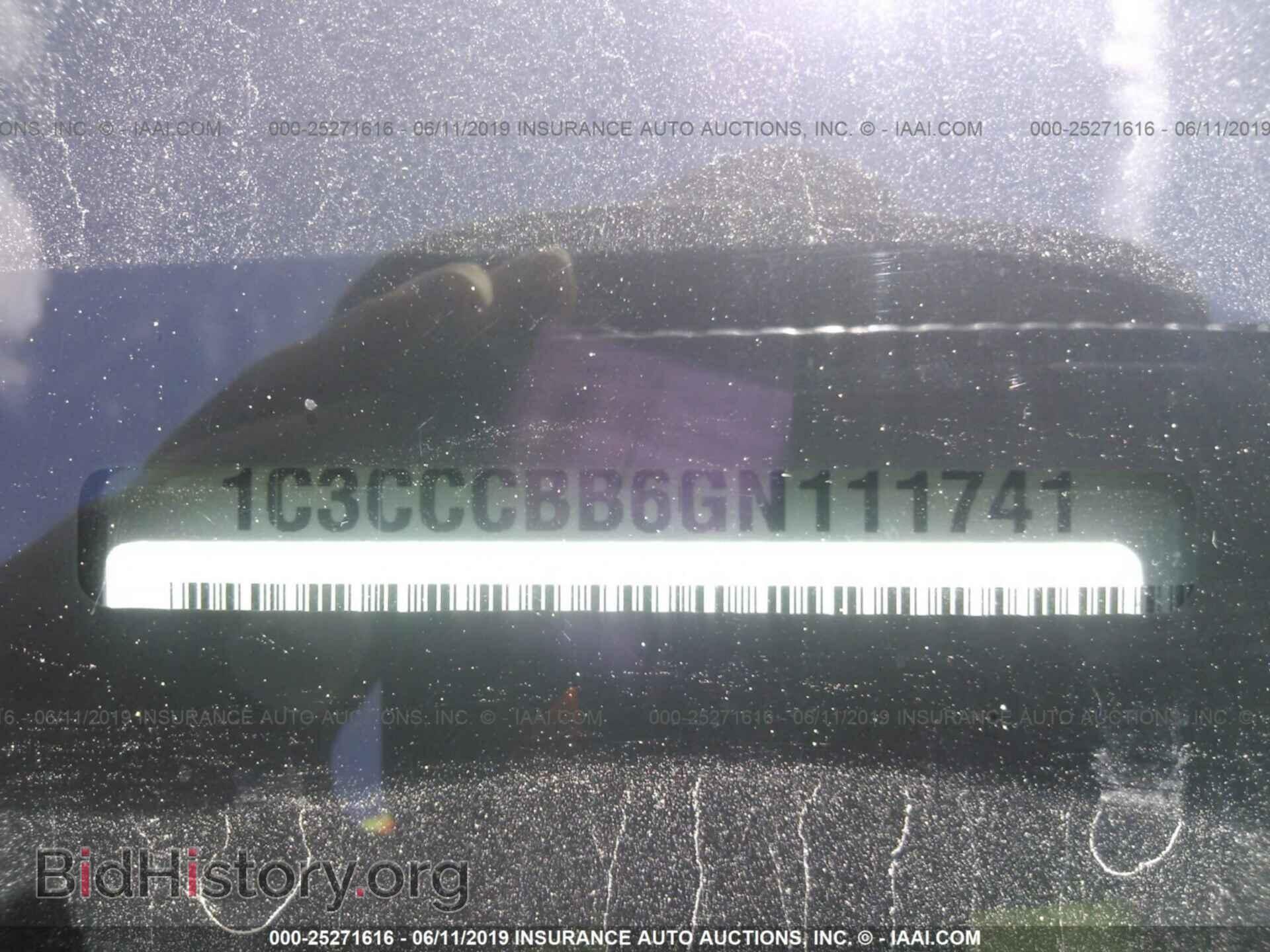 2016 CHRYSLER 200 - VIN: 1C3CCCBB6GN111741 - Фото 9