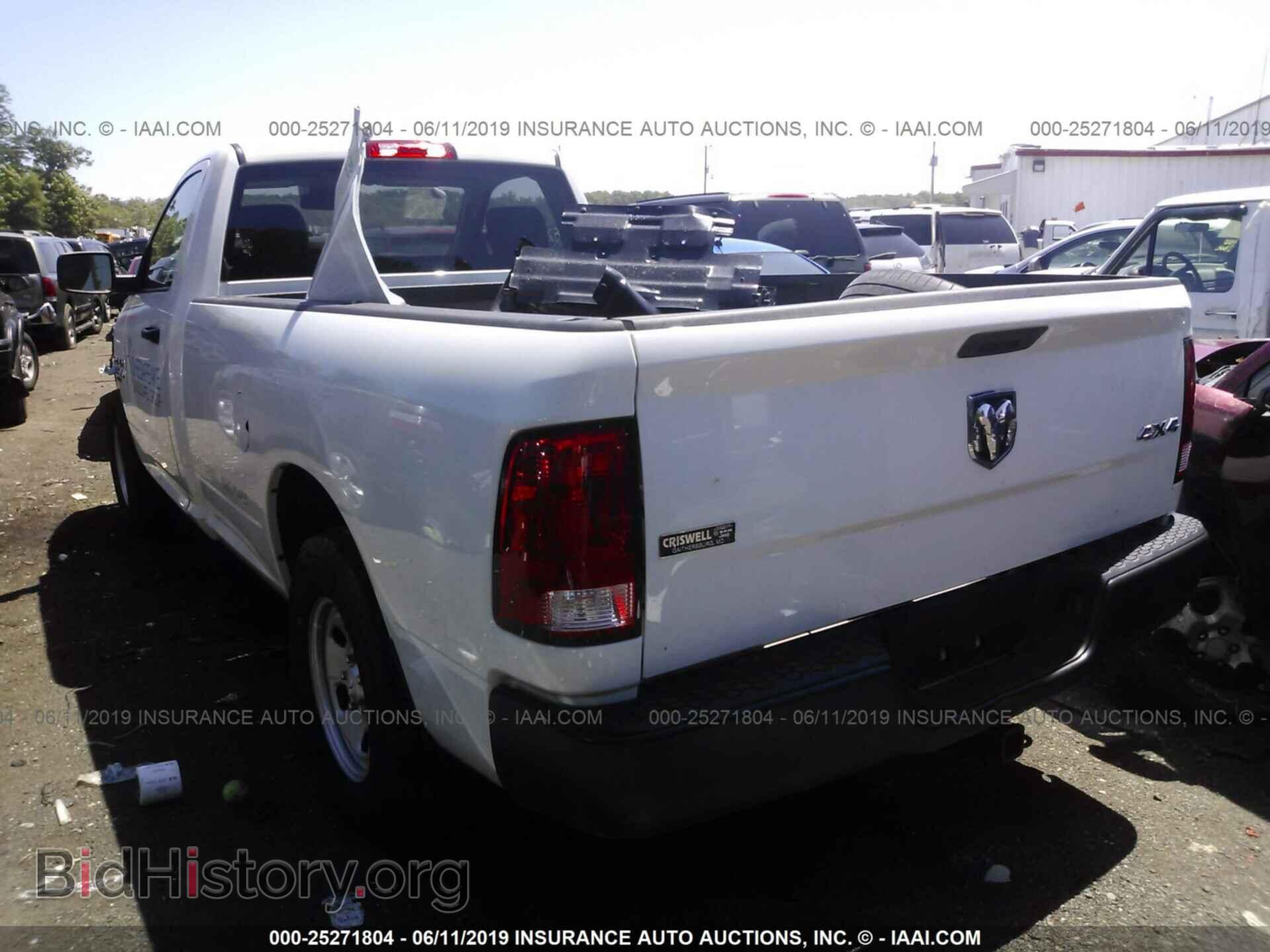 2019 RAM 1500 CLASSIC - VIN: 3C6JR7DG7KG501418 - Фото 3