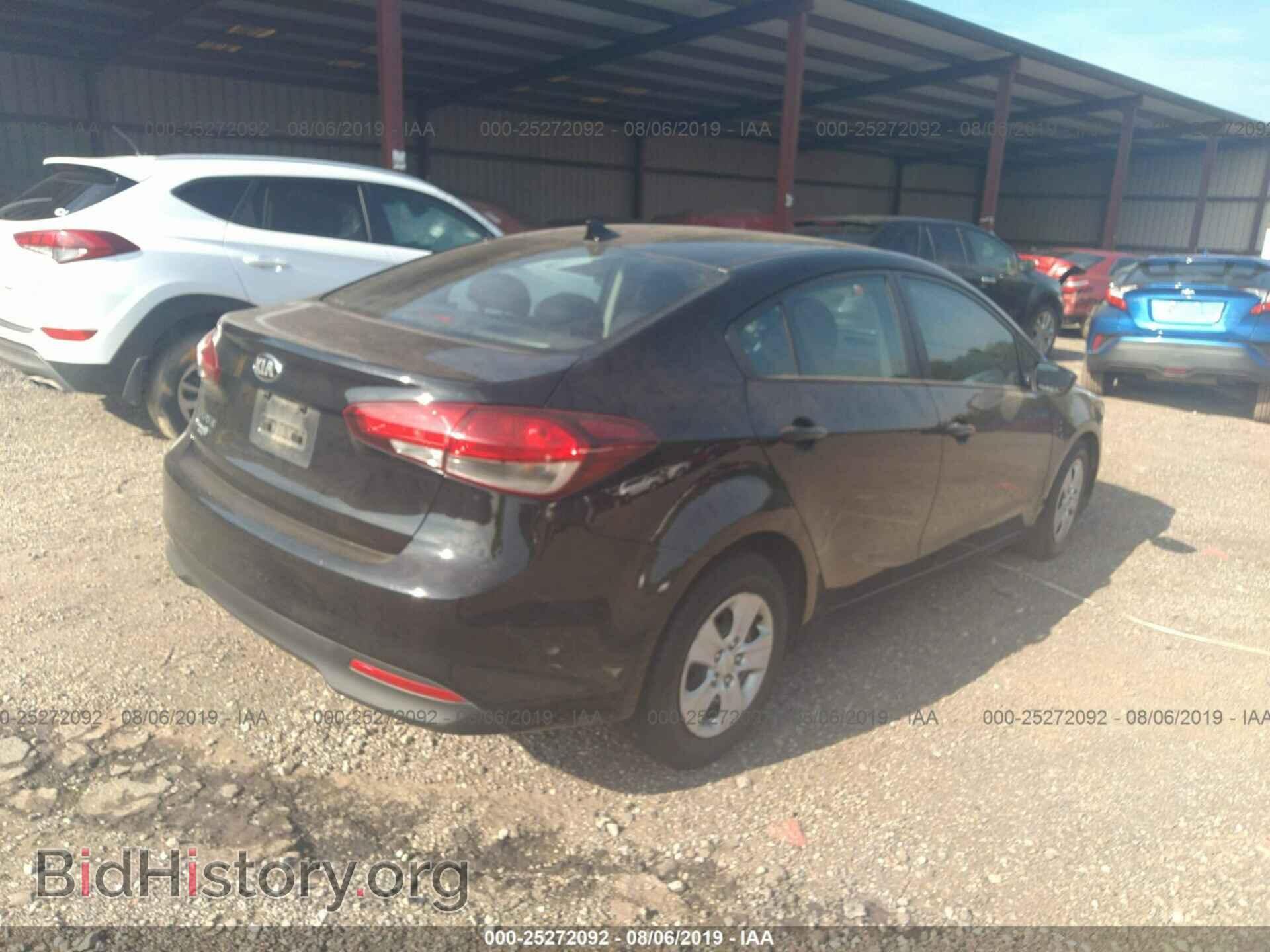 2017 KIA FORTE - VIN: 3KPFK4A79HE093658 - Фото 4
