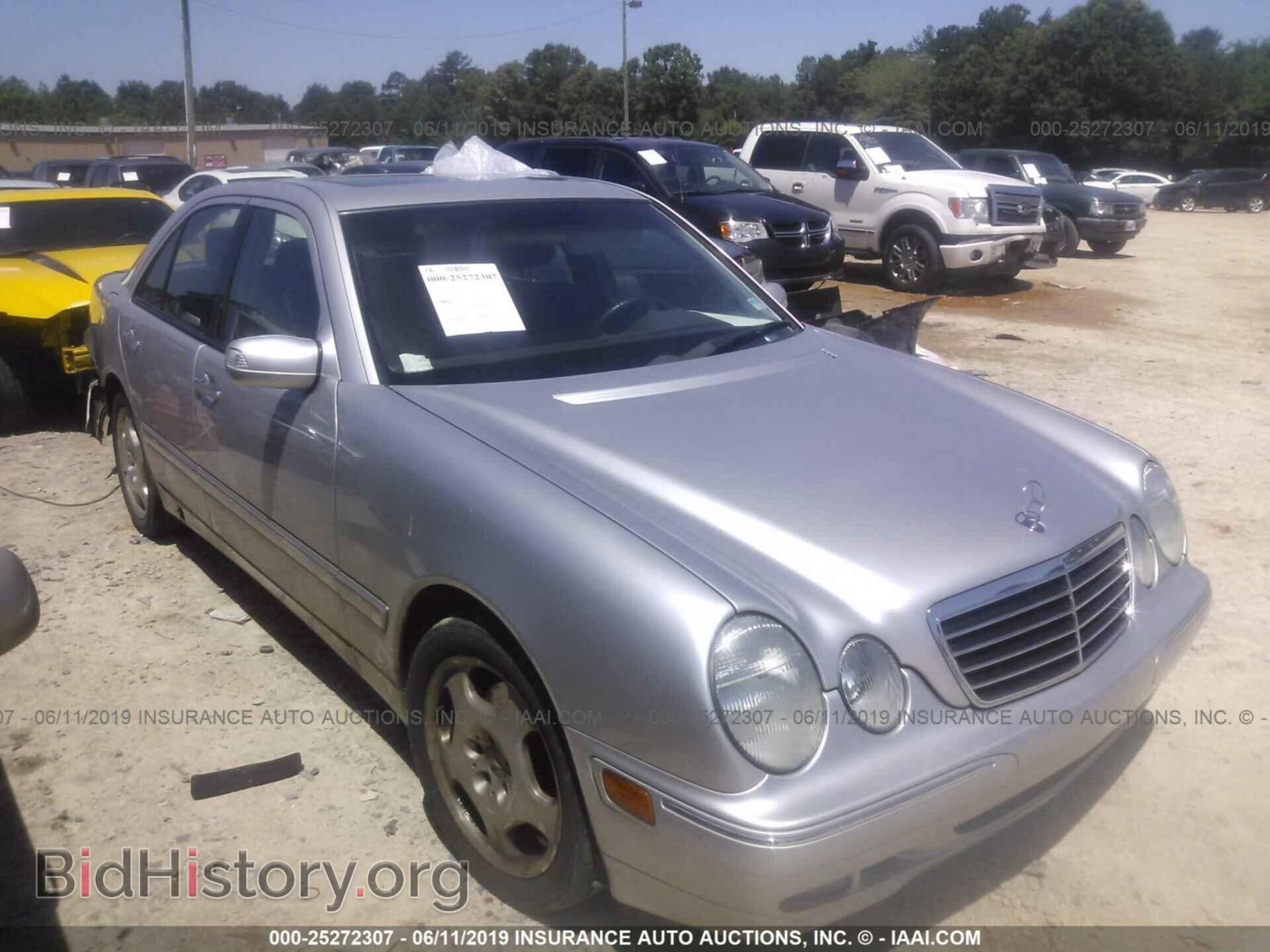 Photo WDBJF70J6YB053644 - MERCEDES-BENZ E 2000