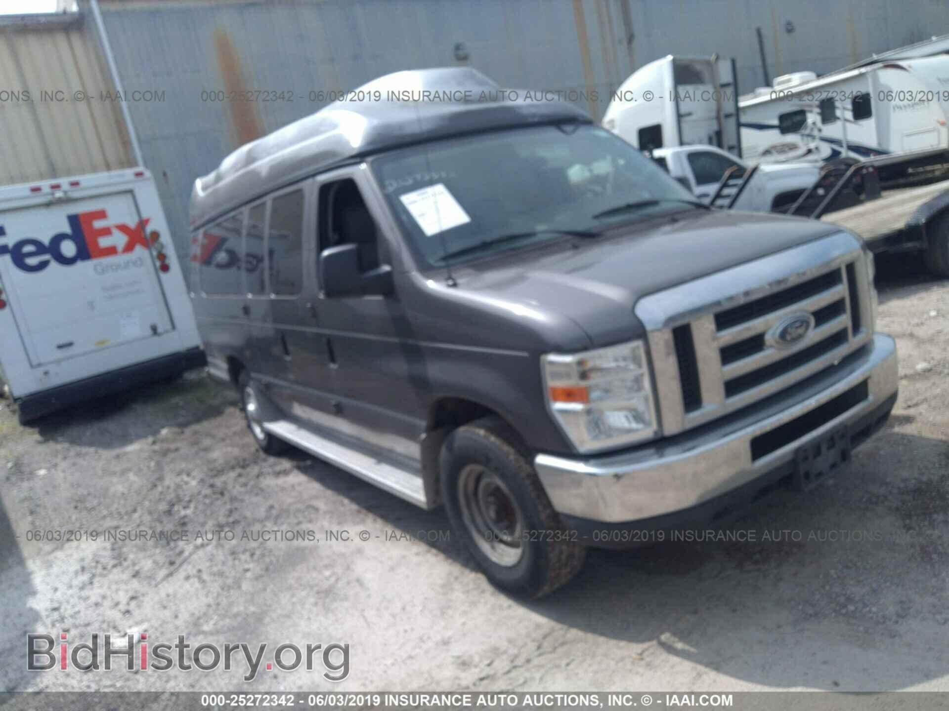 Photo 1FBSS31L59DA45992 - FORD ECONOLINE 2009