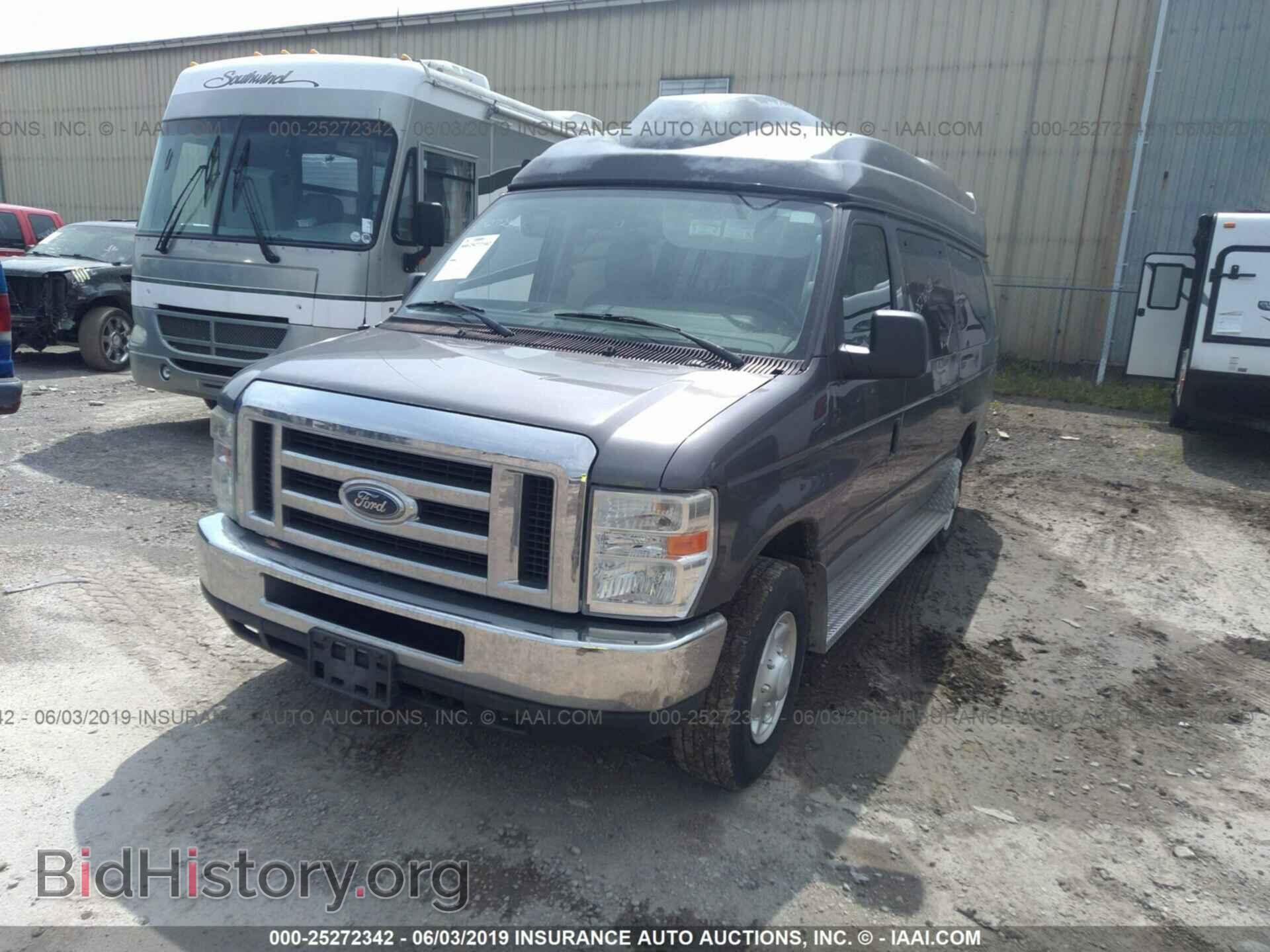 2009 FORD ECONOLINE - VIN: 1FBSS31L59DA45992 - Фото 2