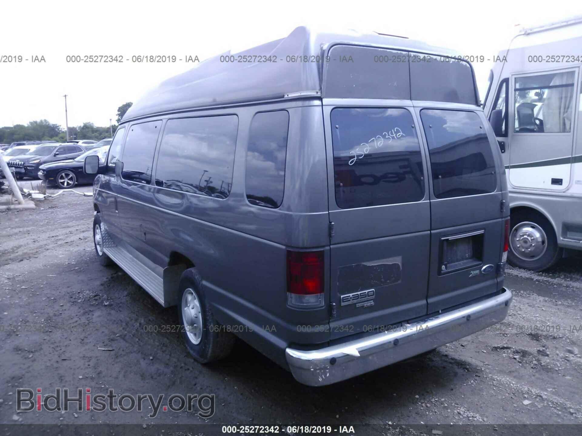 2009 FORD ECONOLINE - VIN: 1FBSS31L59DA45992 - Фото 3