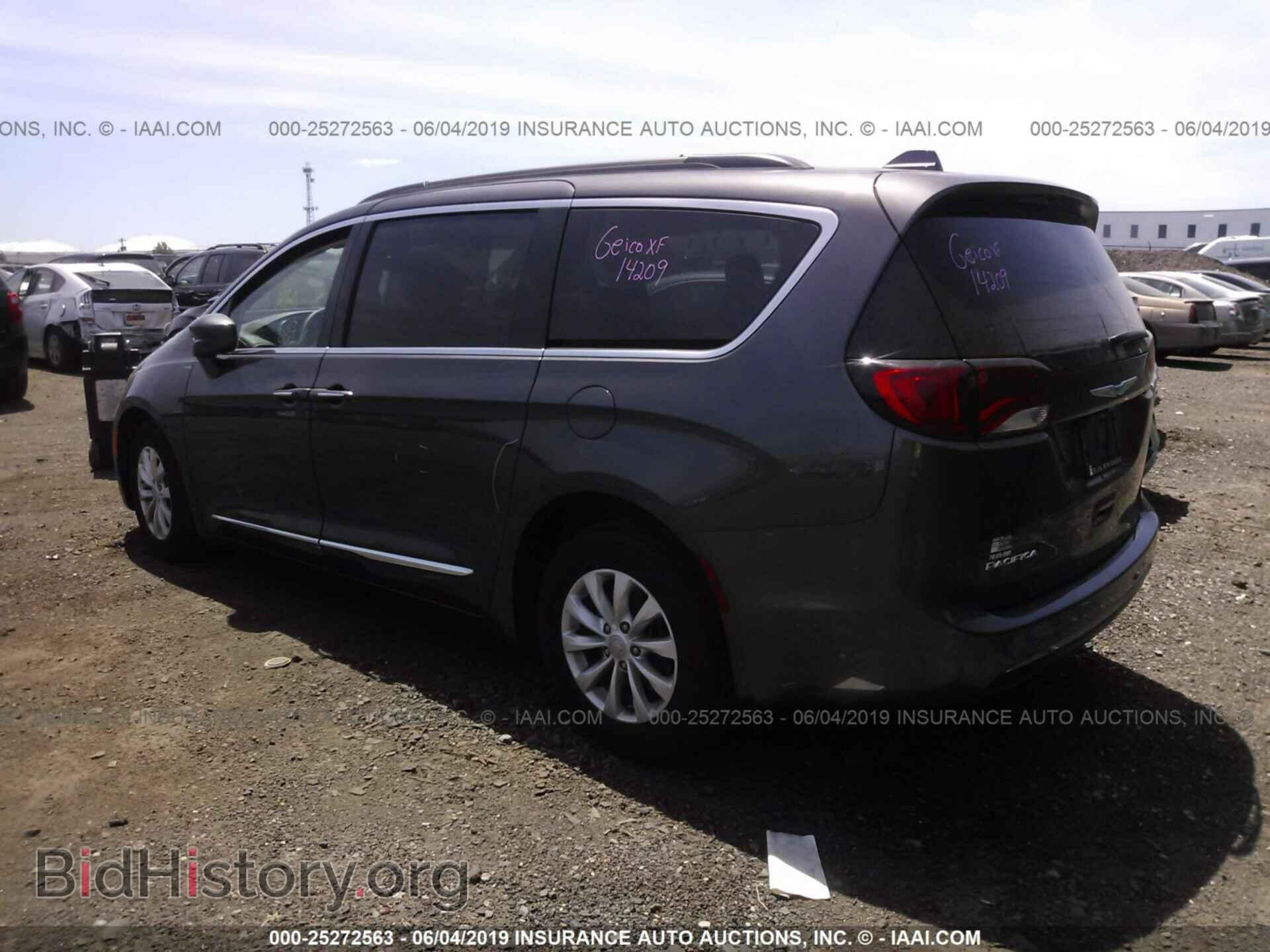 2017 CHRYSLER PACIFICA - VIN: 2C4RC1BG1HR771809 - Фото 3