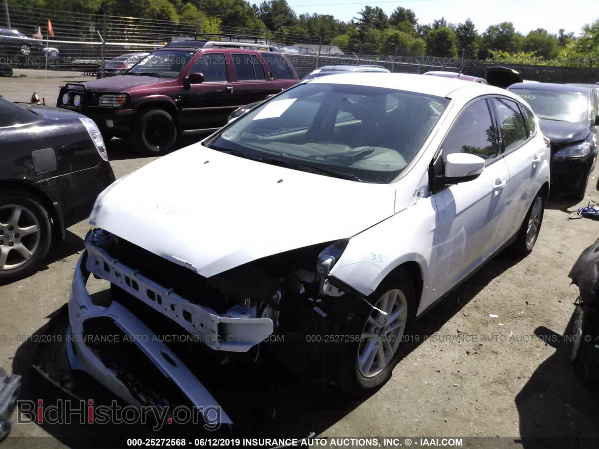 2017 FORD FOCUS - VIN: 1FADP3K25HL335235 - Фото 2