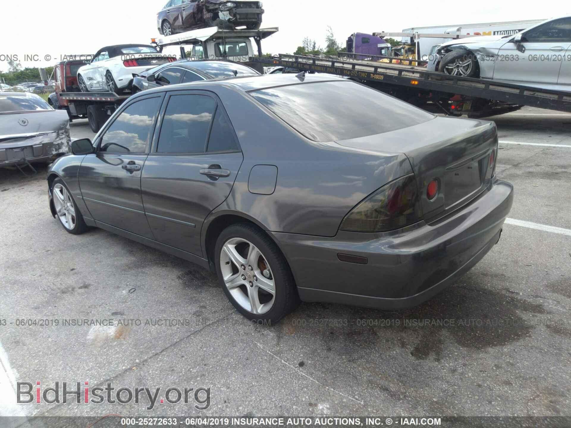 2001 LEXUS IS - VIN: JTHBD182410016548 - Photo 3