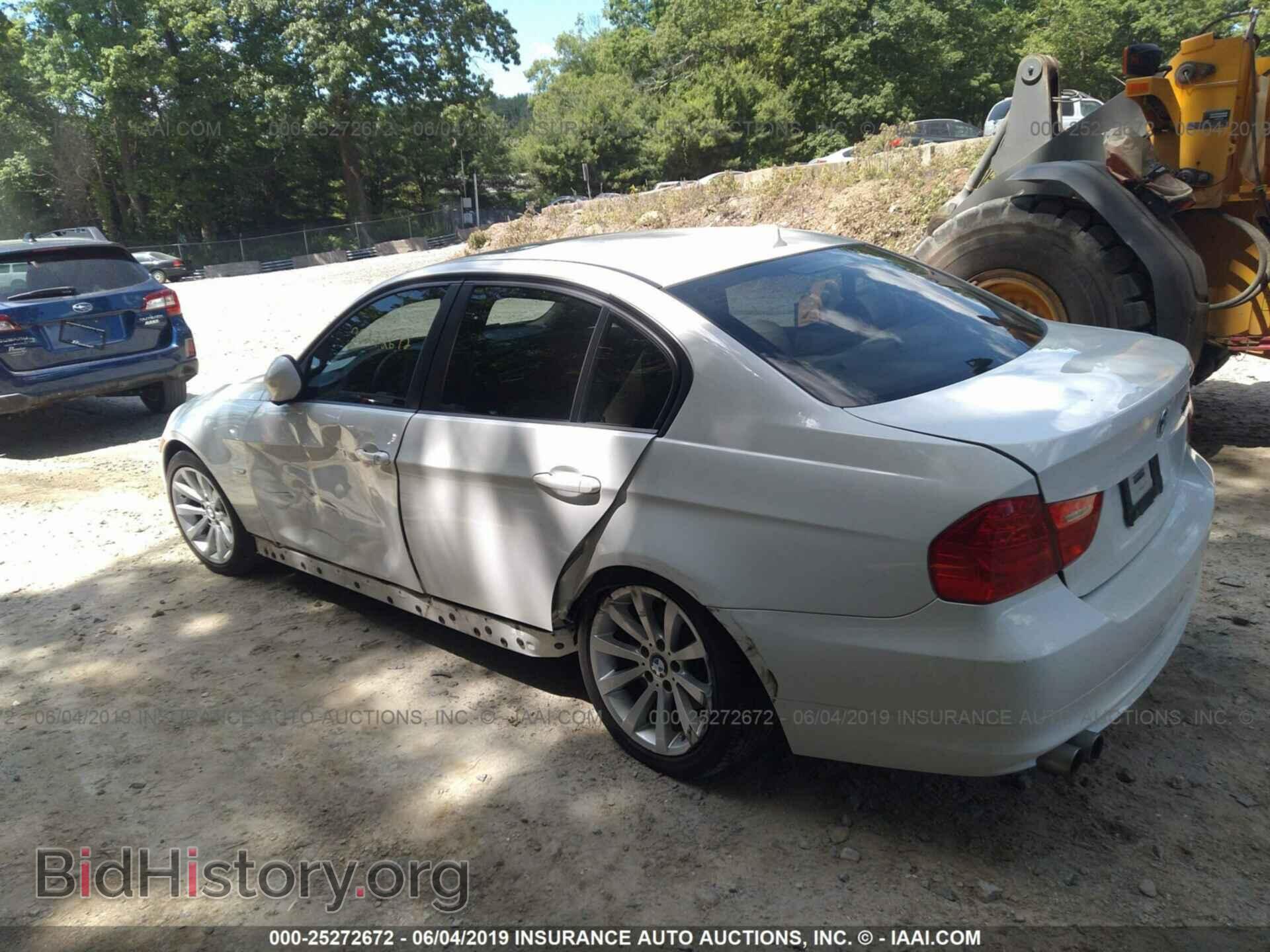2011 BMW 328 - VIN: WBAPH7C59BE676800 - Фото 3