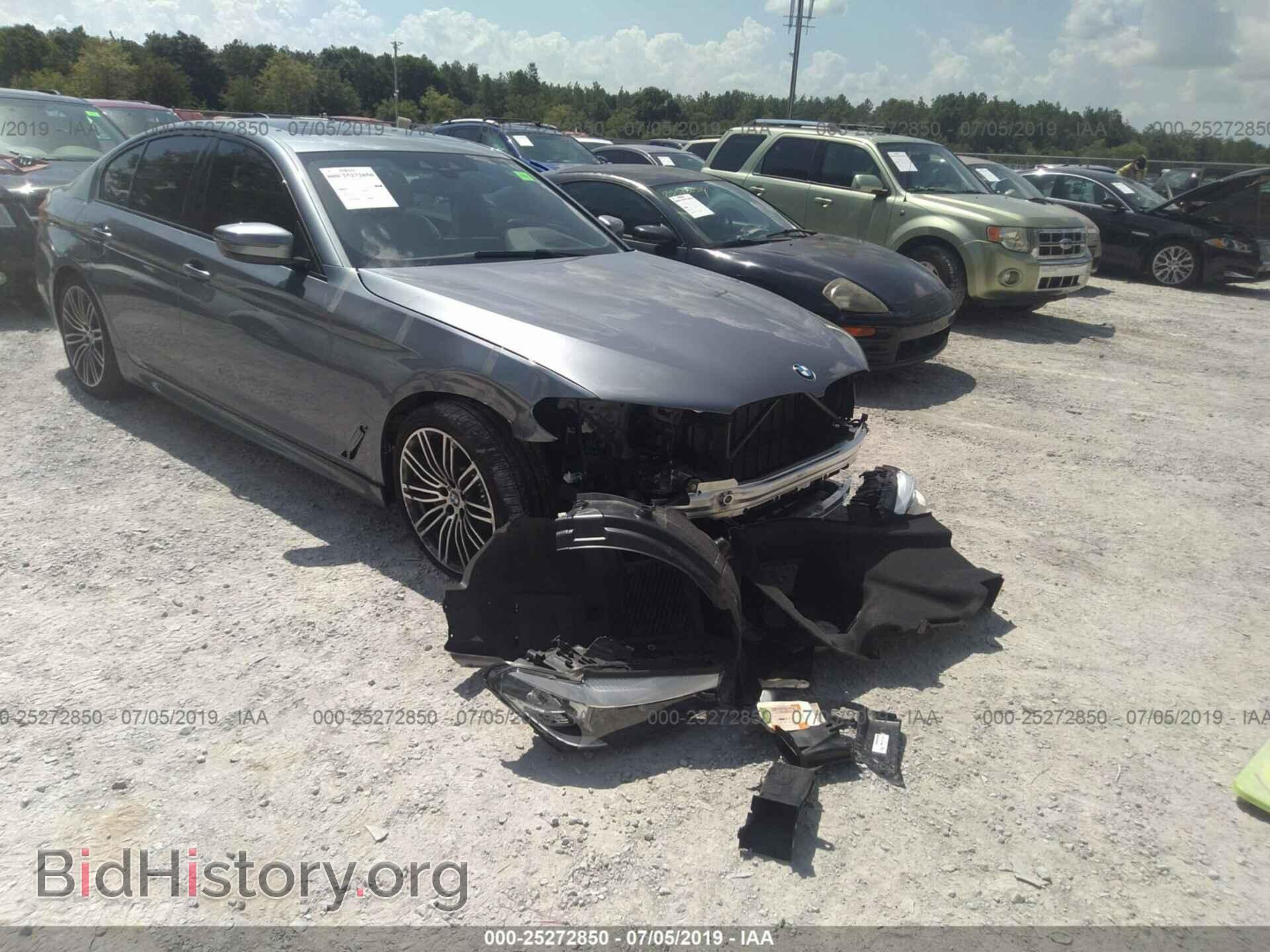 Photo WBAJE5C5XKWW03450 - BMW 540 2019