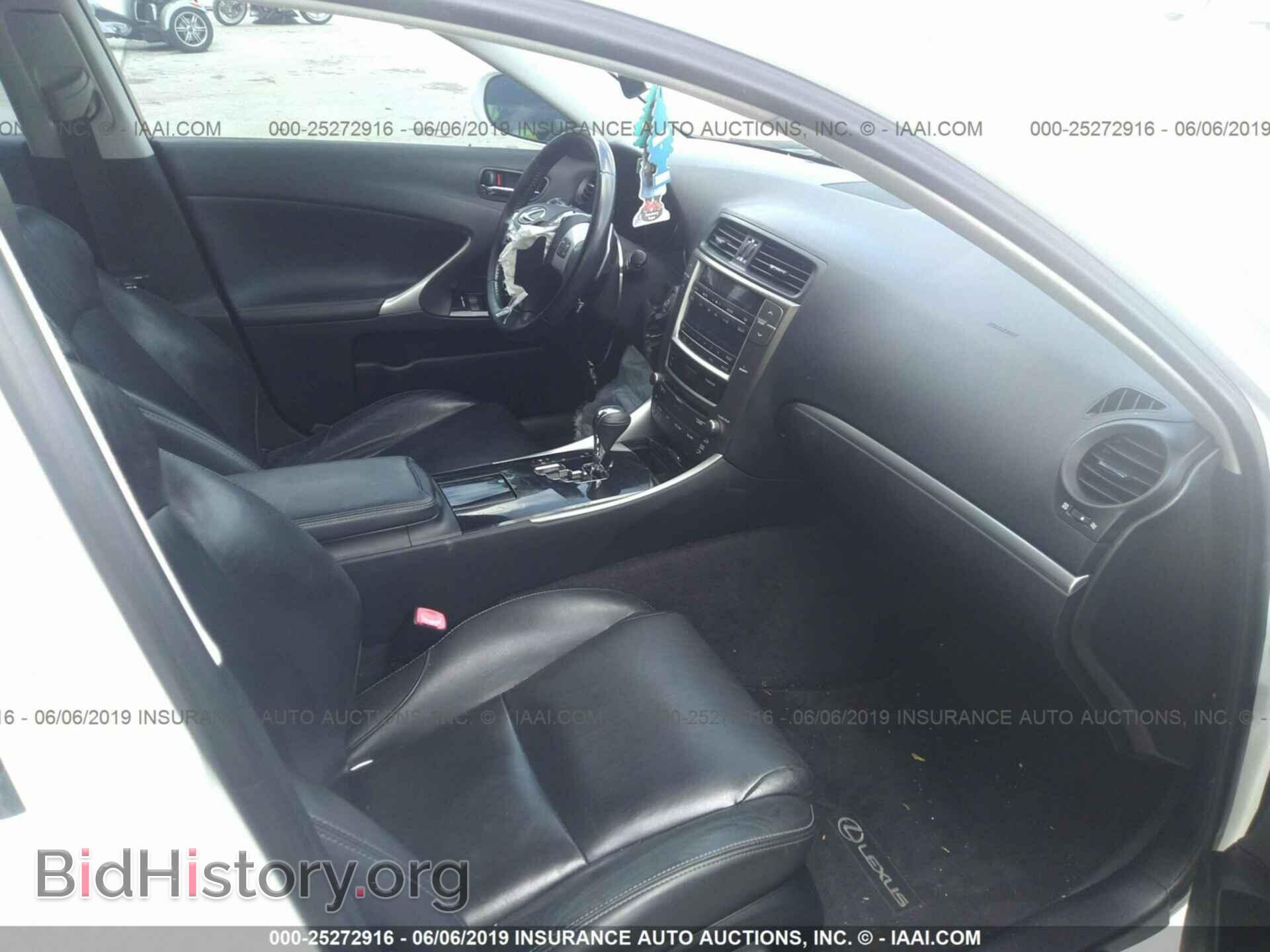 2011 LEXUS IS - VIN: JTHBF5C25B5142267 - Фото 5