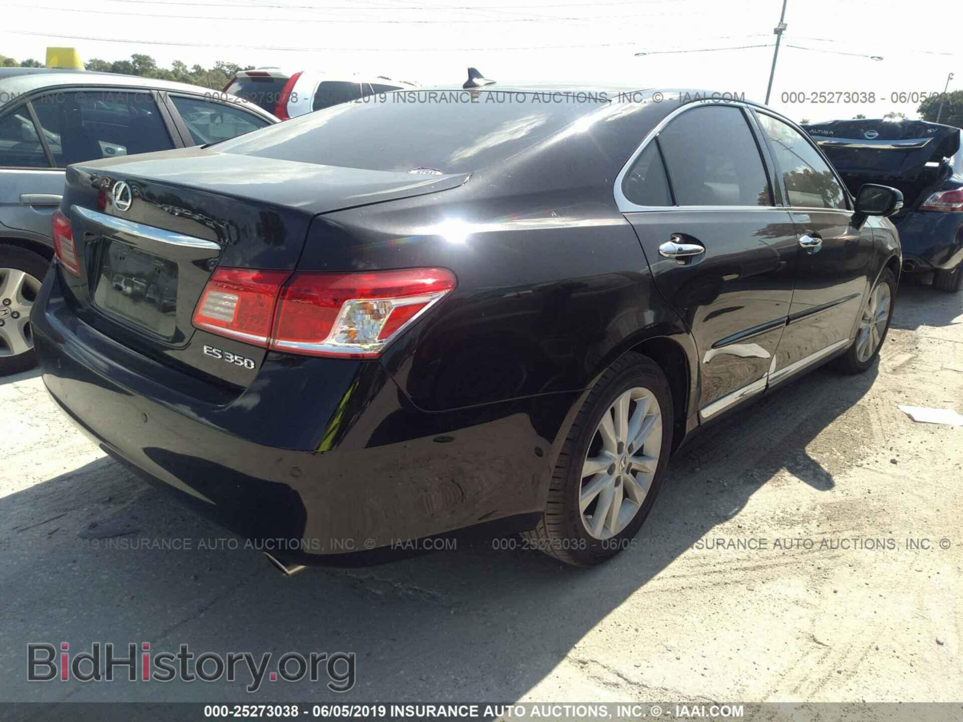 2011 LEXUS ES - VIN: JTHBK1EGXB2464725 - Фото 4