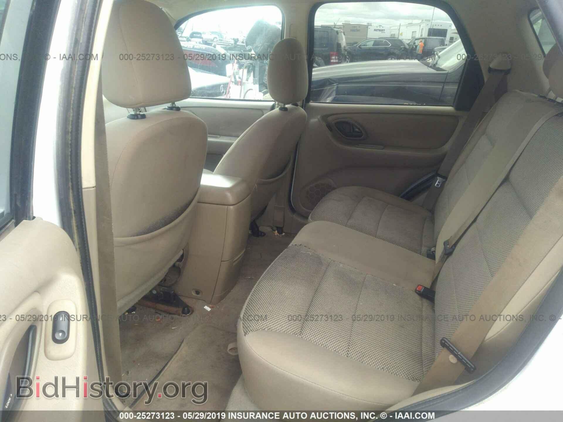 2005 FORD ESCAPE - VIN: 1FMYU93125DA01081 - Фото 8