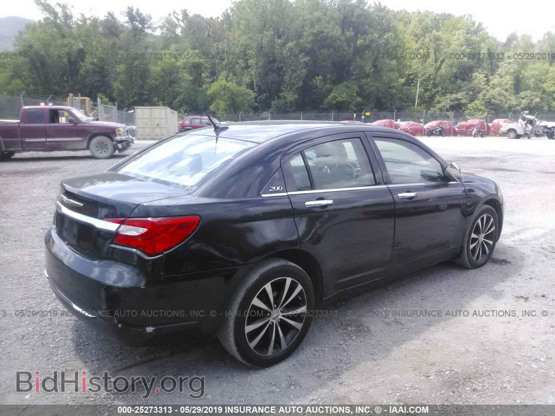 2011 CHRYSLER 200 - VIN: 1C3BC2FG4BN519188 - Photo 4