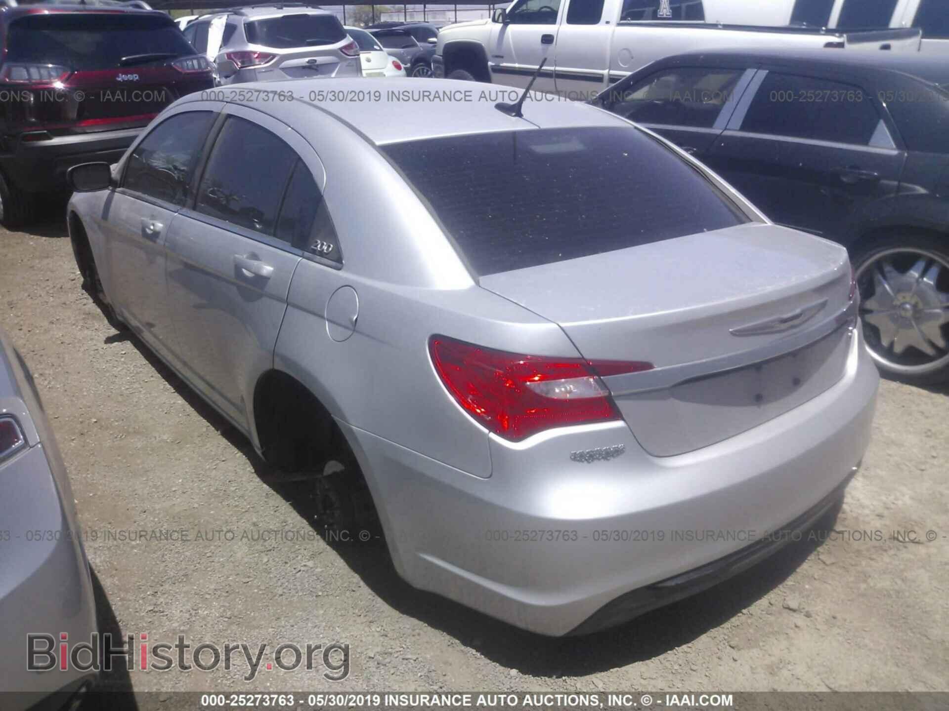 2012 CHRYSLER 200 - VIN: 1C3CCBHG3CN116919 - Фото 3
