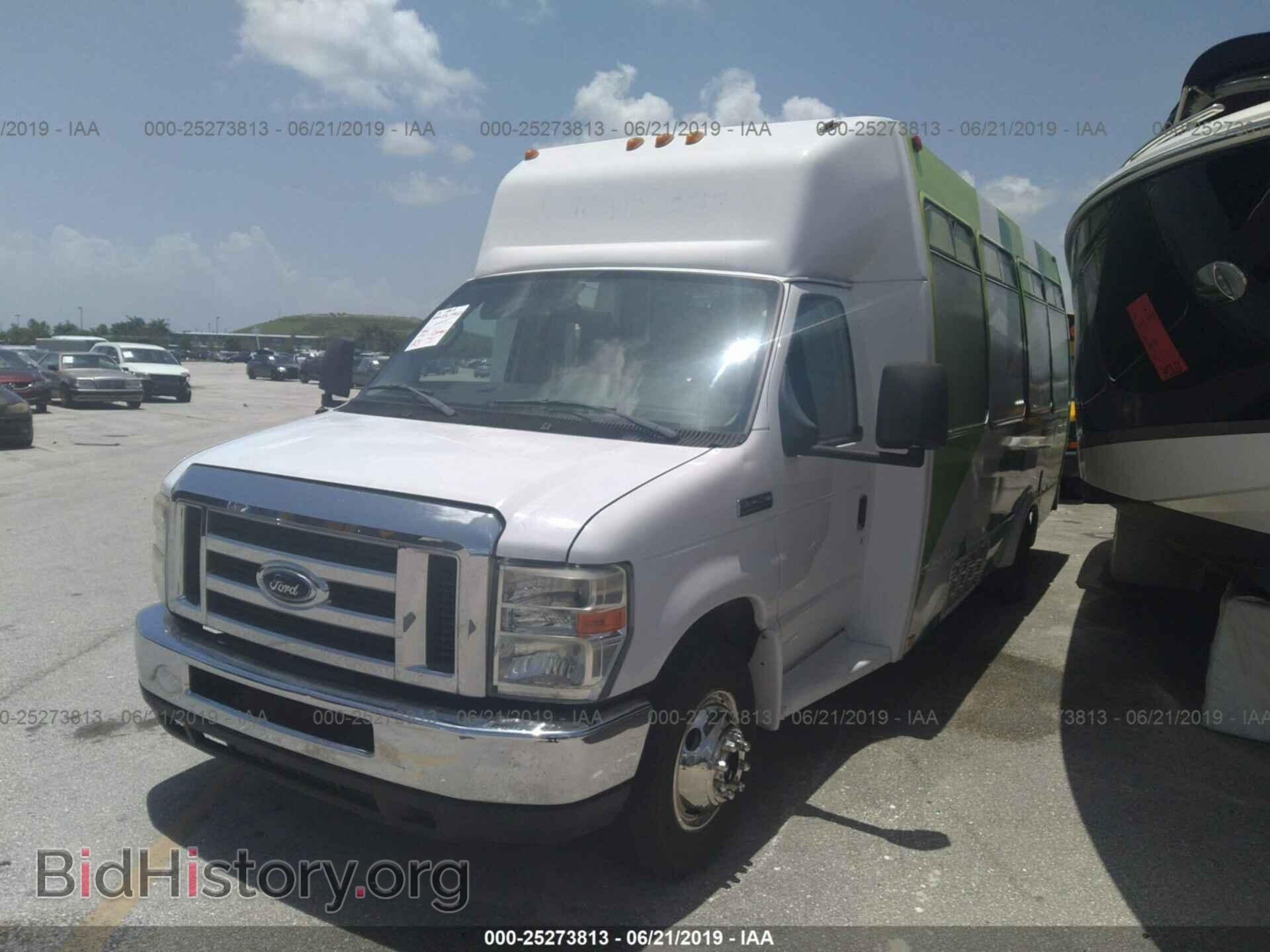 2009 FORD ECONOLINE - VIN: 1FDXE45P69DA18131 - Фото 2