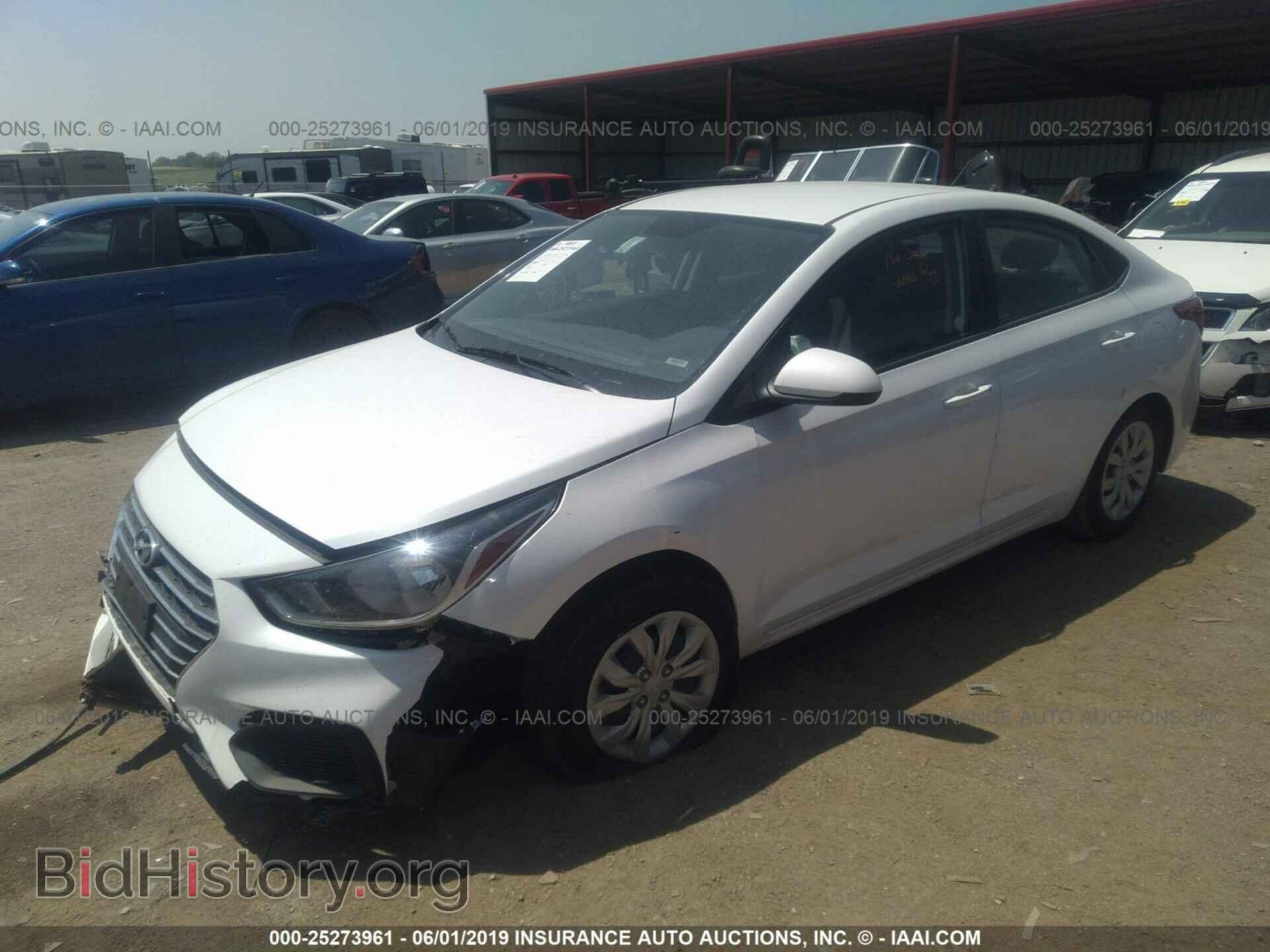 2019 HYUNDAI ACCENT - VIN: 3KPC24A35KE068652 - Фото 2