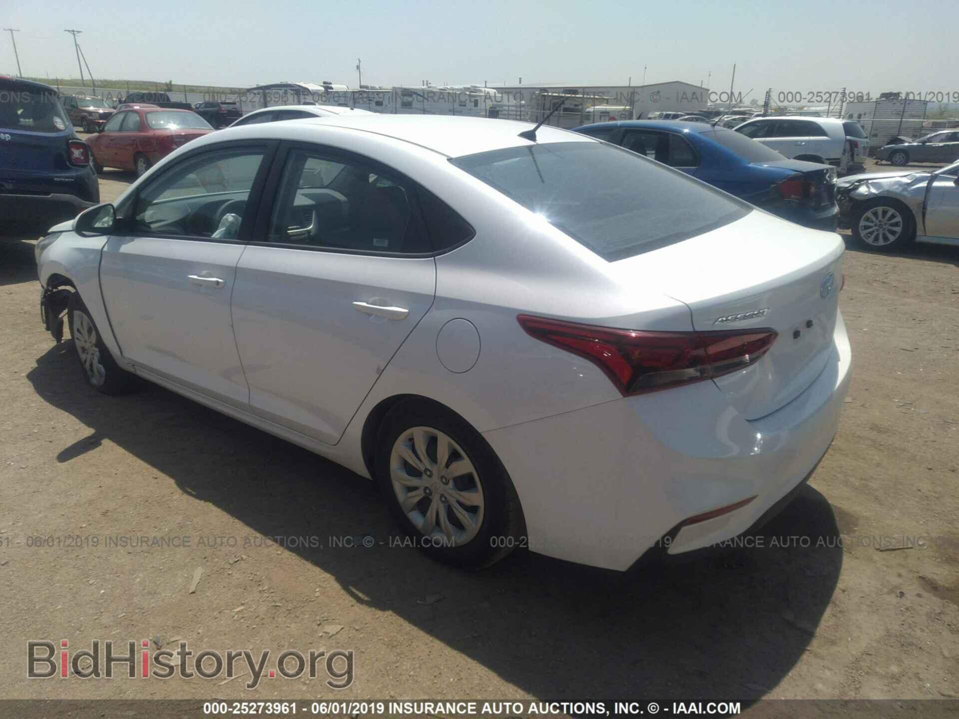 2019 HYUNDAI ACCENT - VIN: 3KPC24A35KE068652 - Фото 3