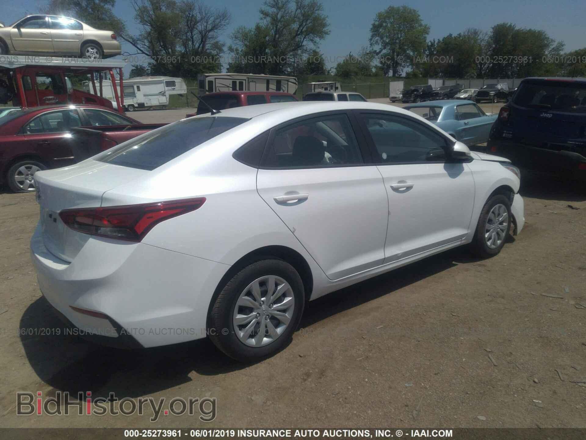 2019 HYUNDAI ACCENT - VIN: 3KPC24A35KE068652 - Фото 4