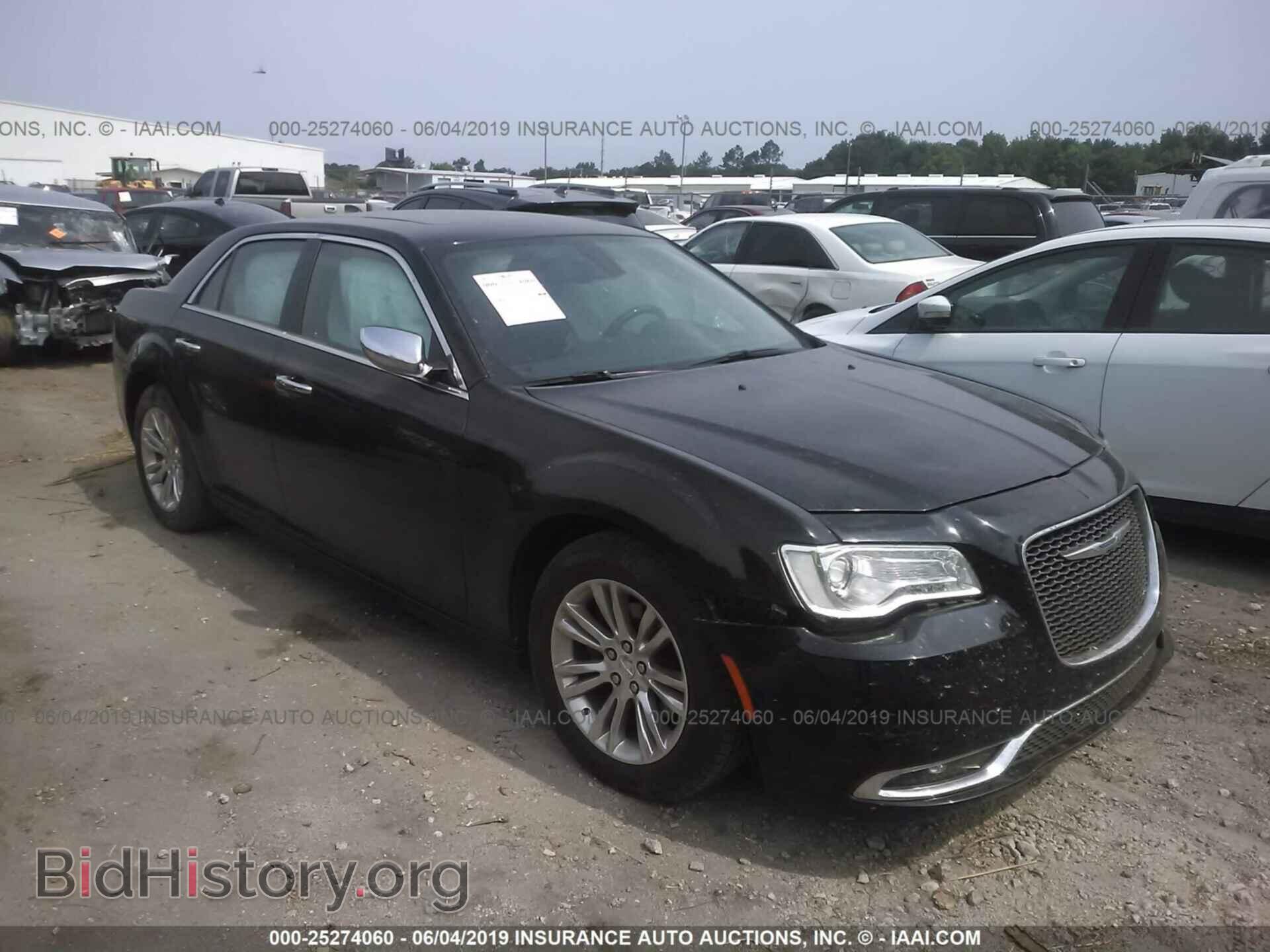Фотография 2C3CCAEG5HH570572 - CHRYSLER 300C 2017
