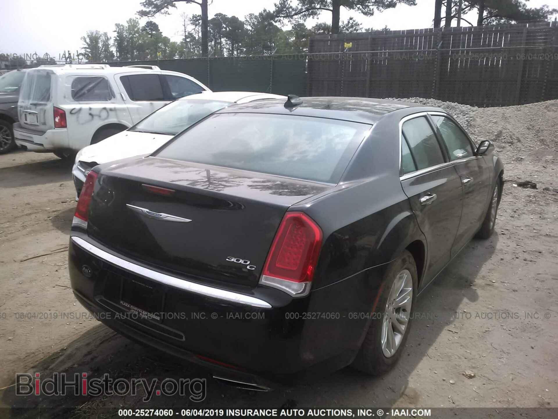 2017 CHRYSLER 300C - VIN: 2C3CCAEG5HH570572 - Фото 4