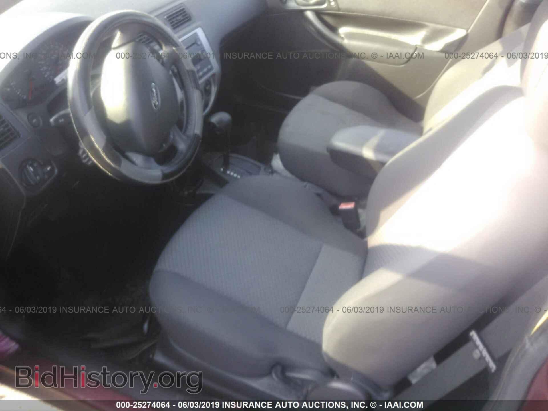 2005 FORD FOCUS - VIN: 3FAFP31N75R148290 - Фото 5
