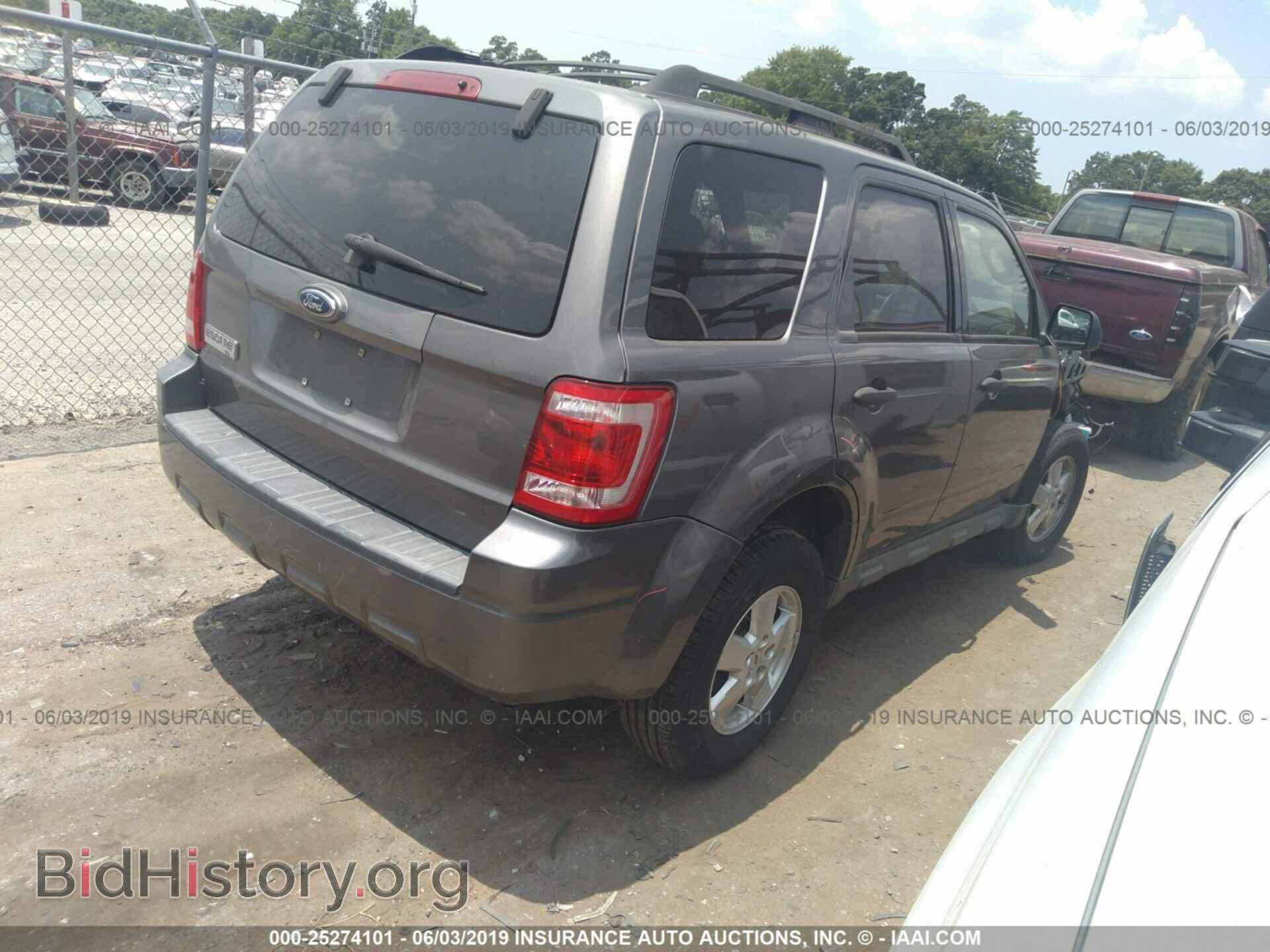 2009 FORD ESCAPE - VIN: 1FMCU03799KB11251 - Фото 4