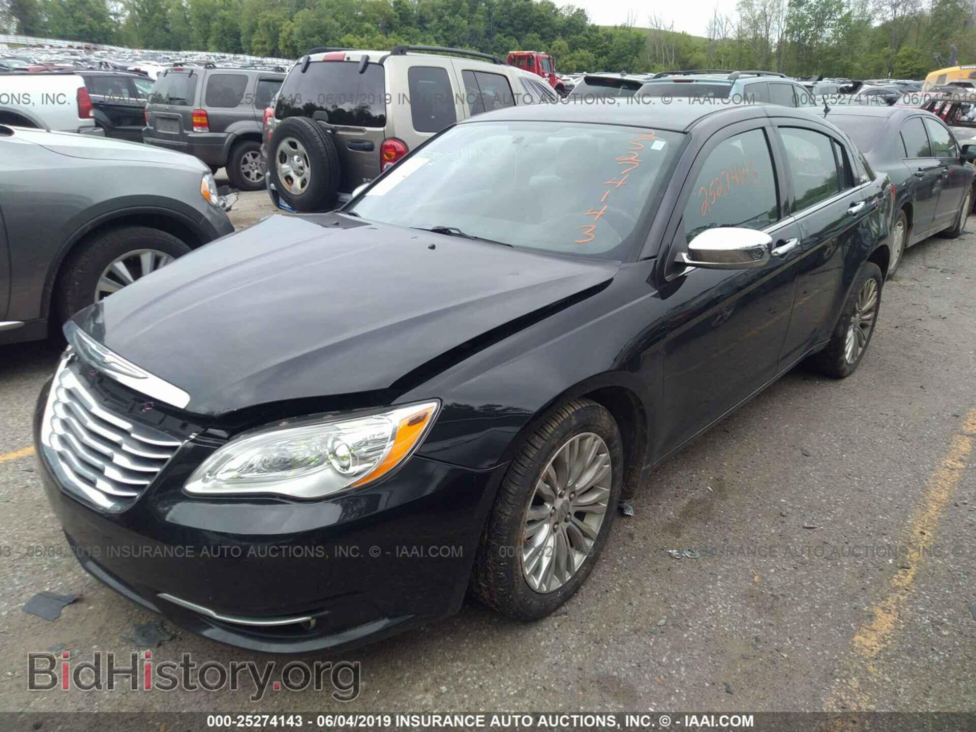 2012 CHRYSLER 200 - VIN: 1C3CCBCB7CN257567 - Фото 2