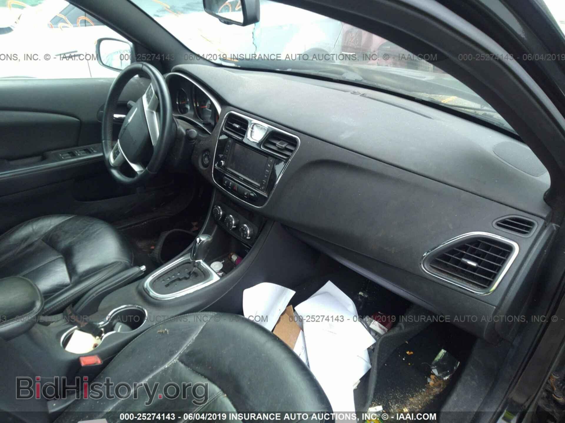 2012 CHRYSLER 200 - VIN: 1C3CCBCB7CN257567 - Фото 5