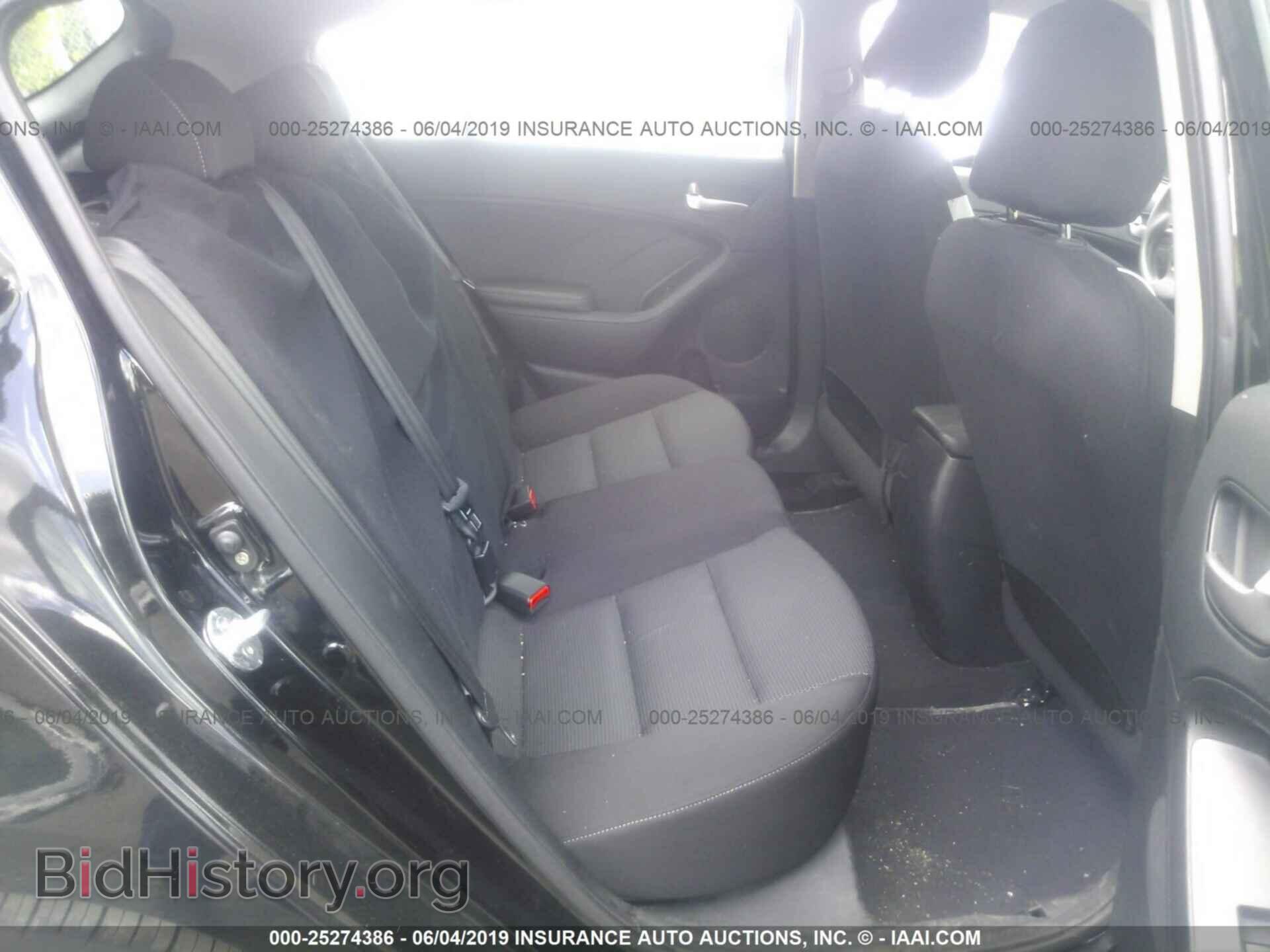 2017 KIA FORTE - VIN: KNAFK5A83H5693504 - Фото 8