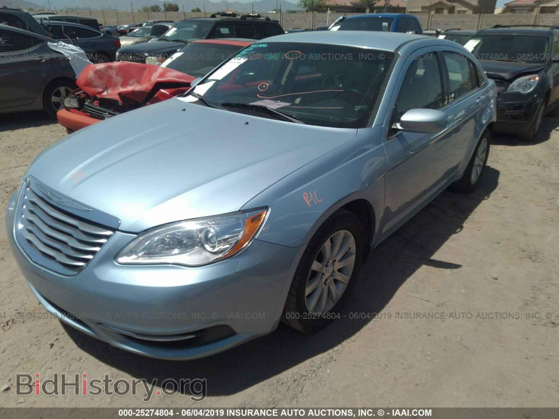 2012 CHRYSLER 200 - VIN: 1C3CCBBG4CN296632 - Photo 2