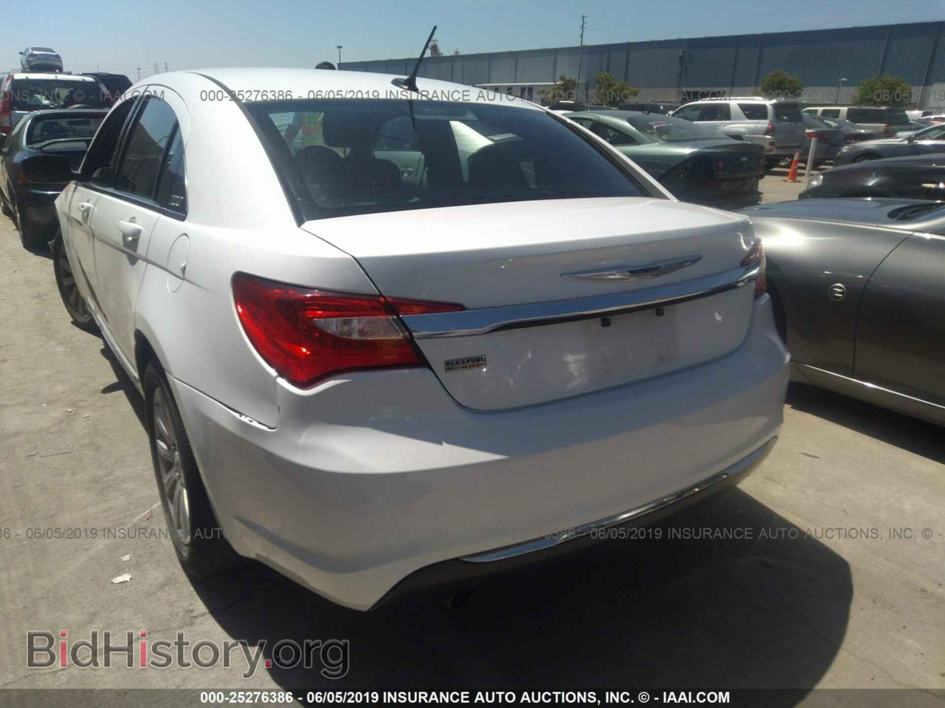 2013 CHRYSLER 200 - VIN: 1C3CCBBG9DN528045 - Photo 3