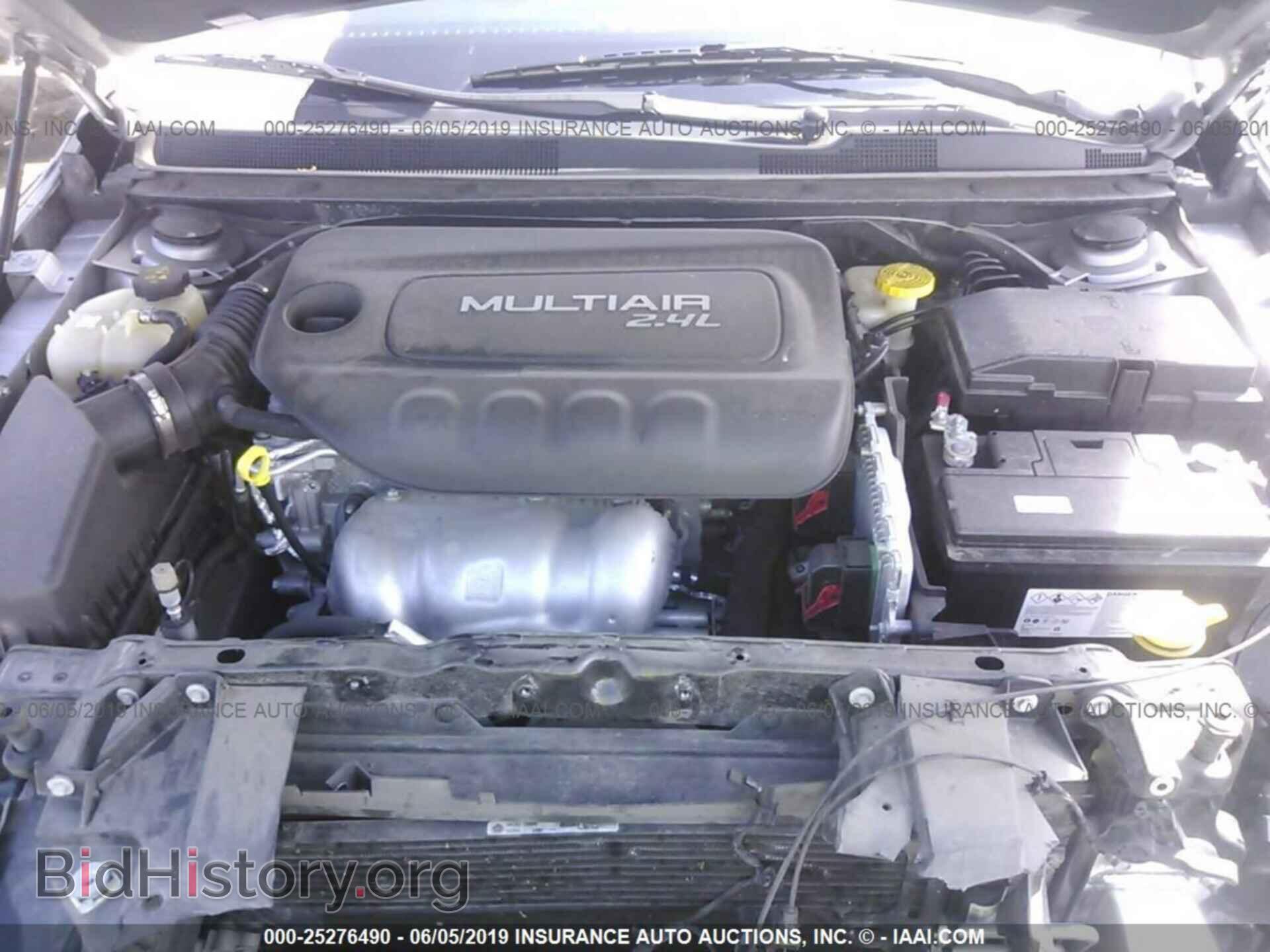 2016 CHRYSLER 200 - VIN: 1C3CCCAB4GN129494 - Фото 10