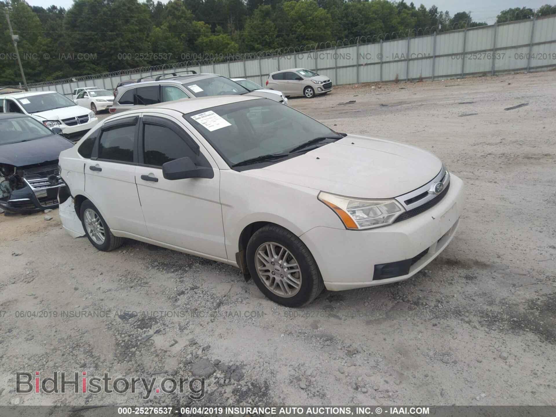 Photo 1FAHP35N49W241550 - FORD FOCUS 2009