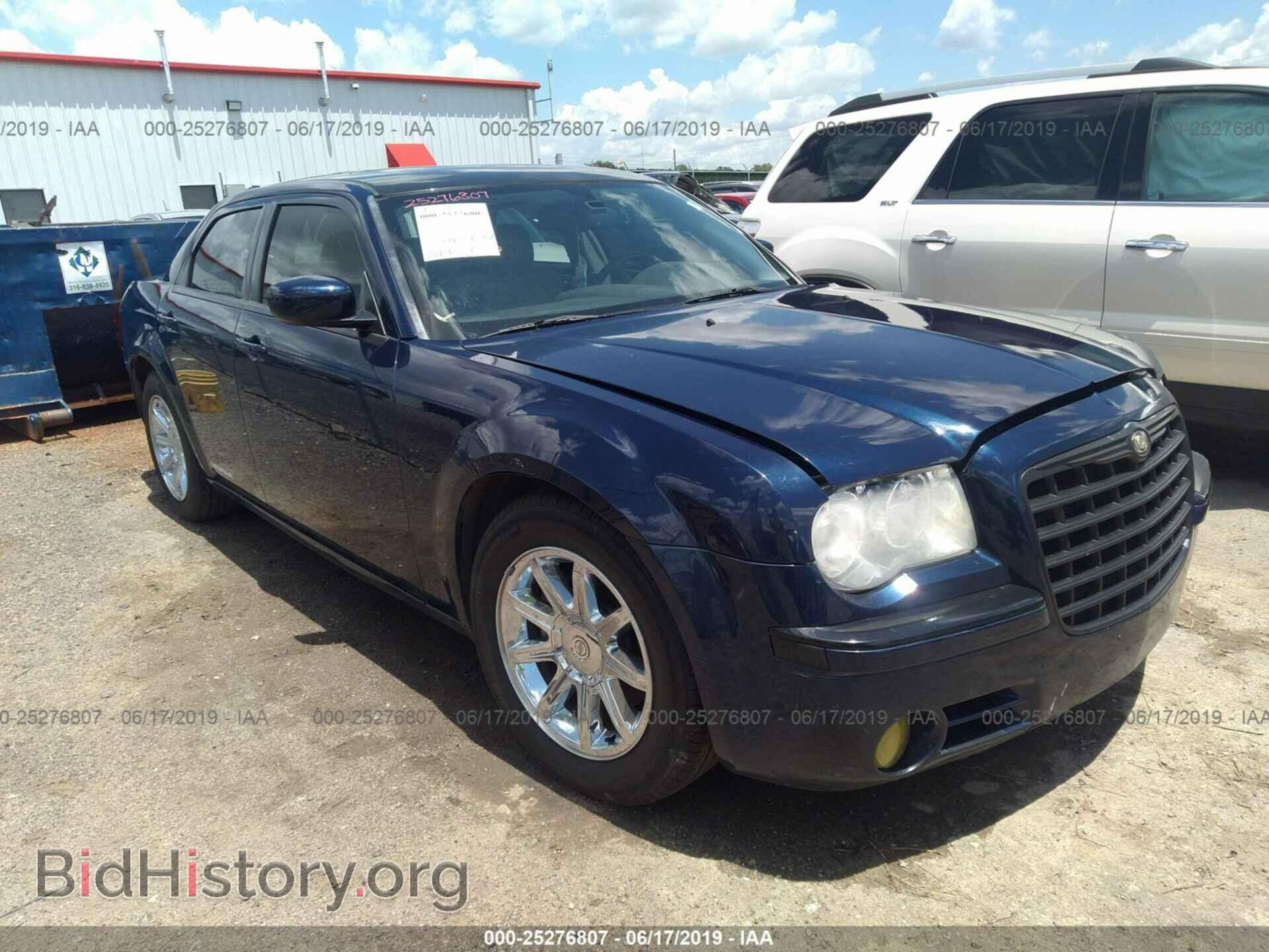Photo 2C3KA63H06H239177 - CHRYSLER 300C 2006