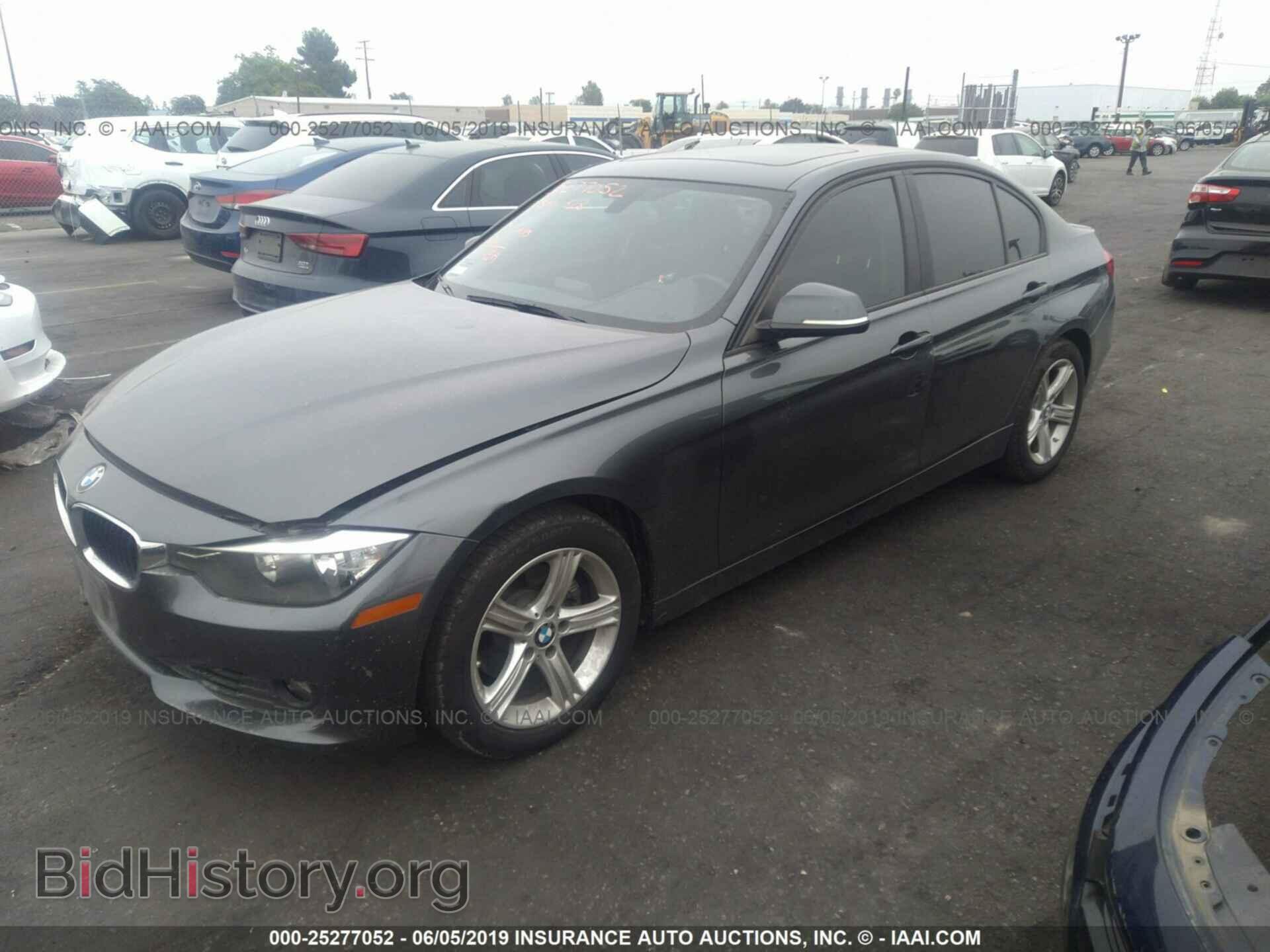 2015 BMW 328 - VIN: WBA3C1C50FK124460 - Фото 2