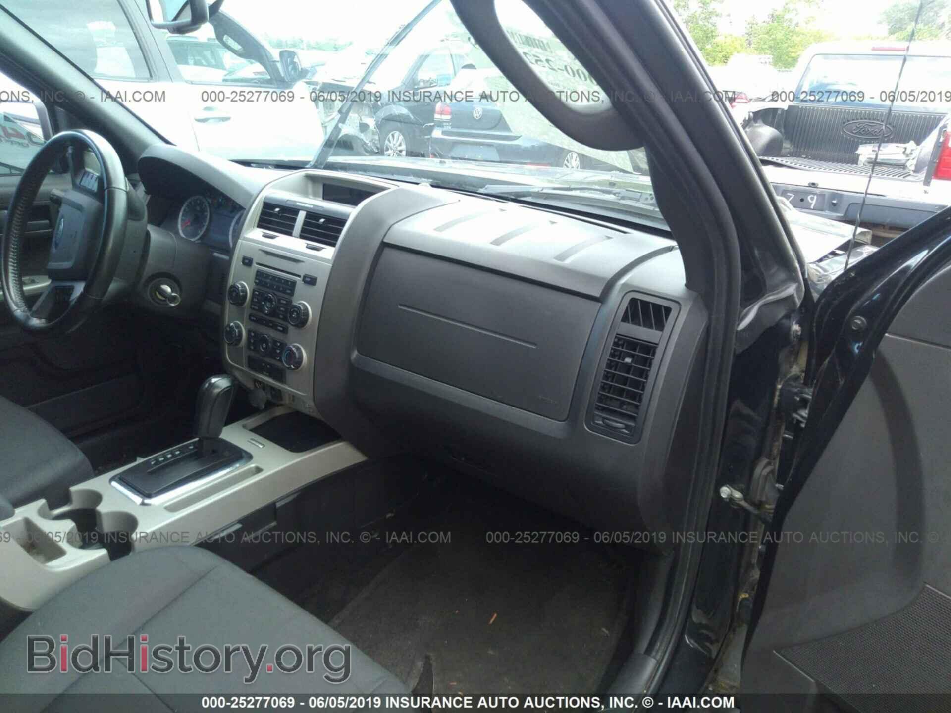 2011 FORD ESCAPE - VIN: 1FMCU0D72BKC40890 - Фото 5
