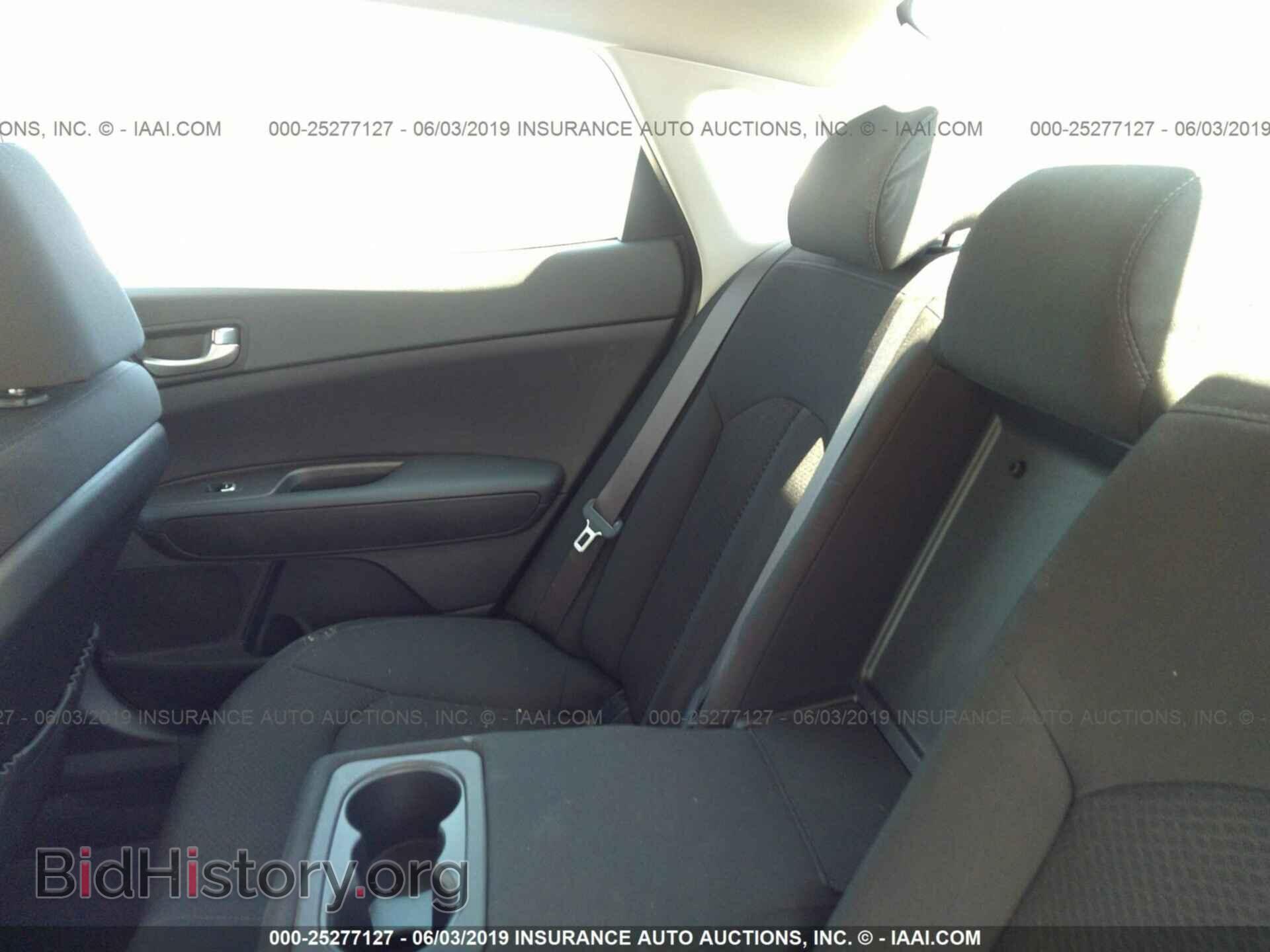 2017 KIA OPTIMA - VIN: KNAGT4L36H5163055 - Фото 8